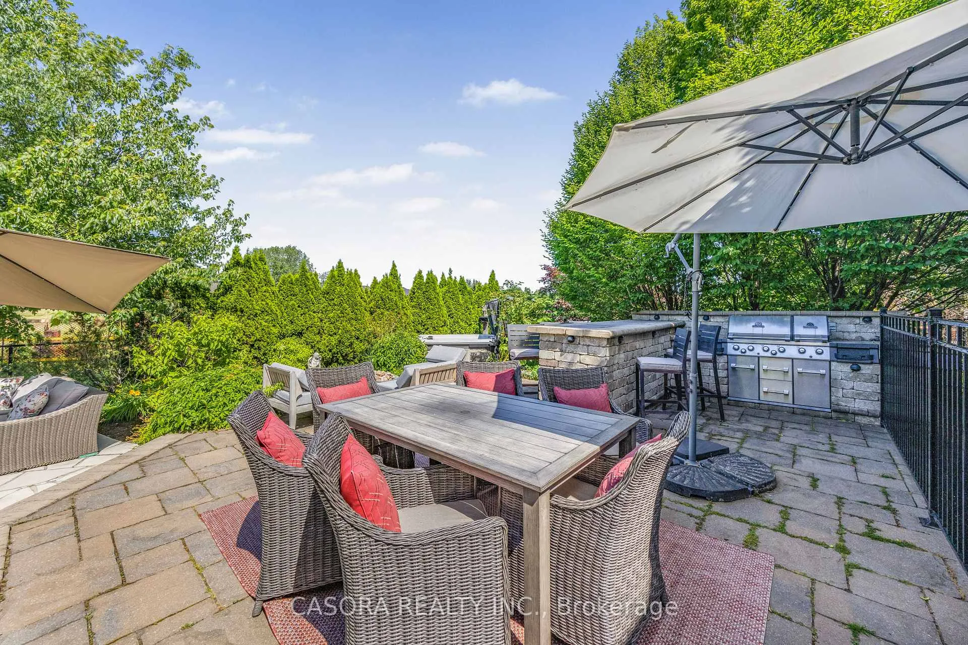 Photo 40 of 2147 Berwick Drive, Burlington, Rose — HOMEH