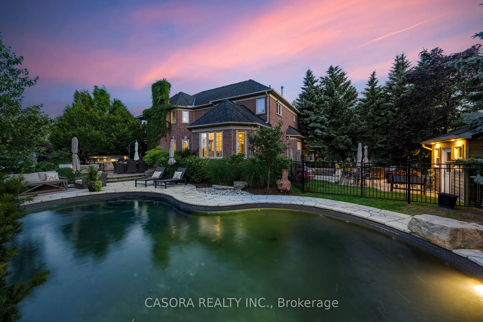 Photo 41 of 2147 Berwick Drive, Burlington, Rose — HOMEH