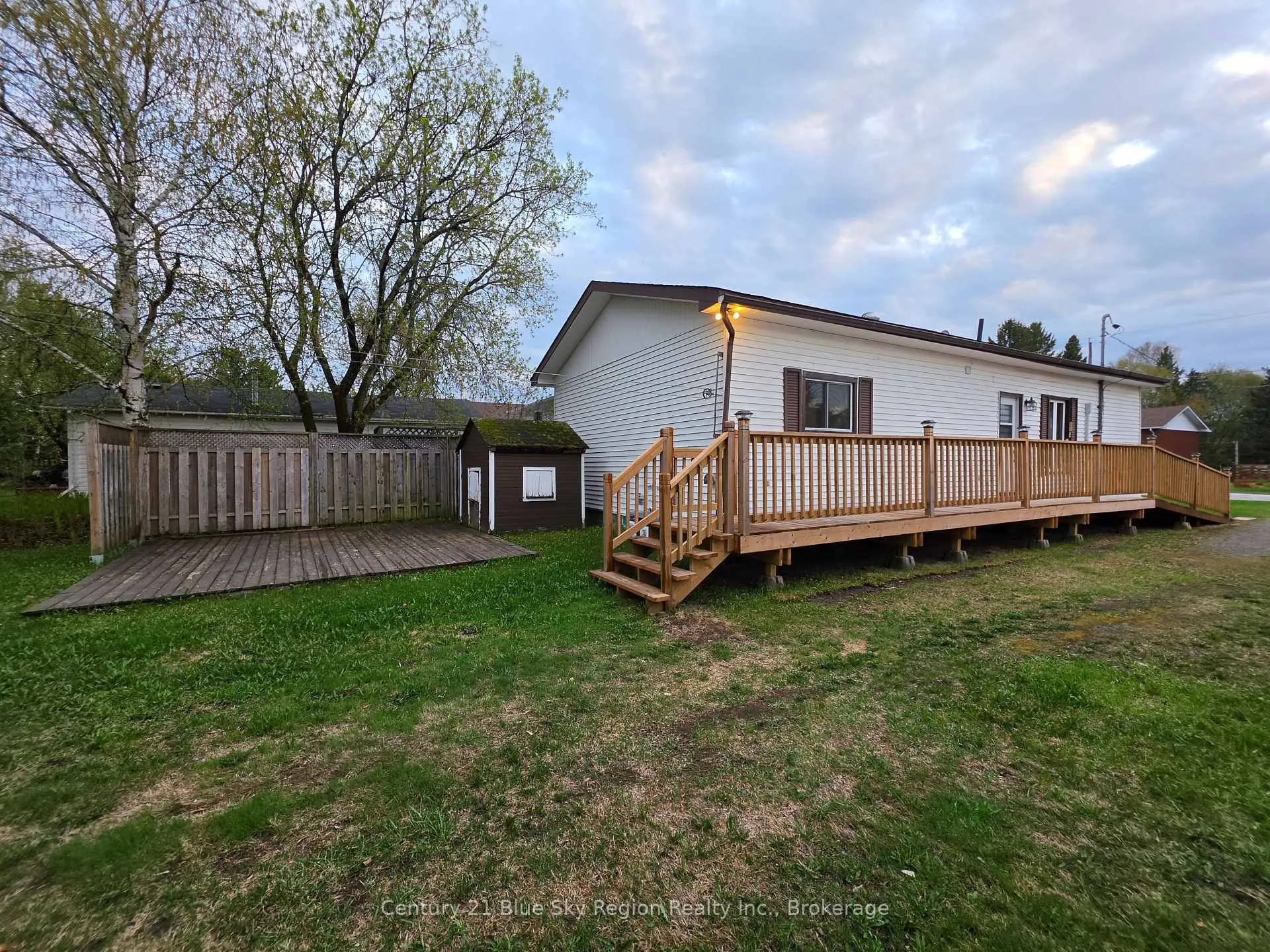 Photo 22 of 392 Holditch Street, West Nipissing, Sturgeon Falls — HOMEH