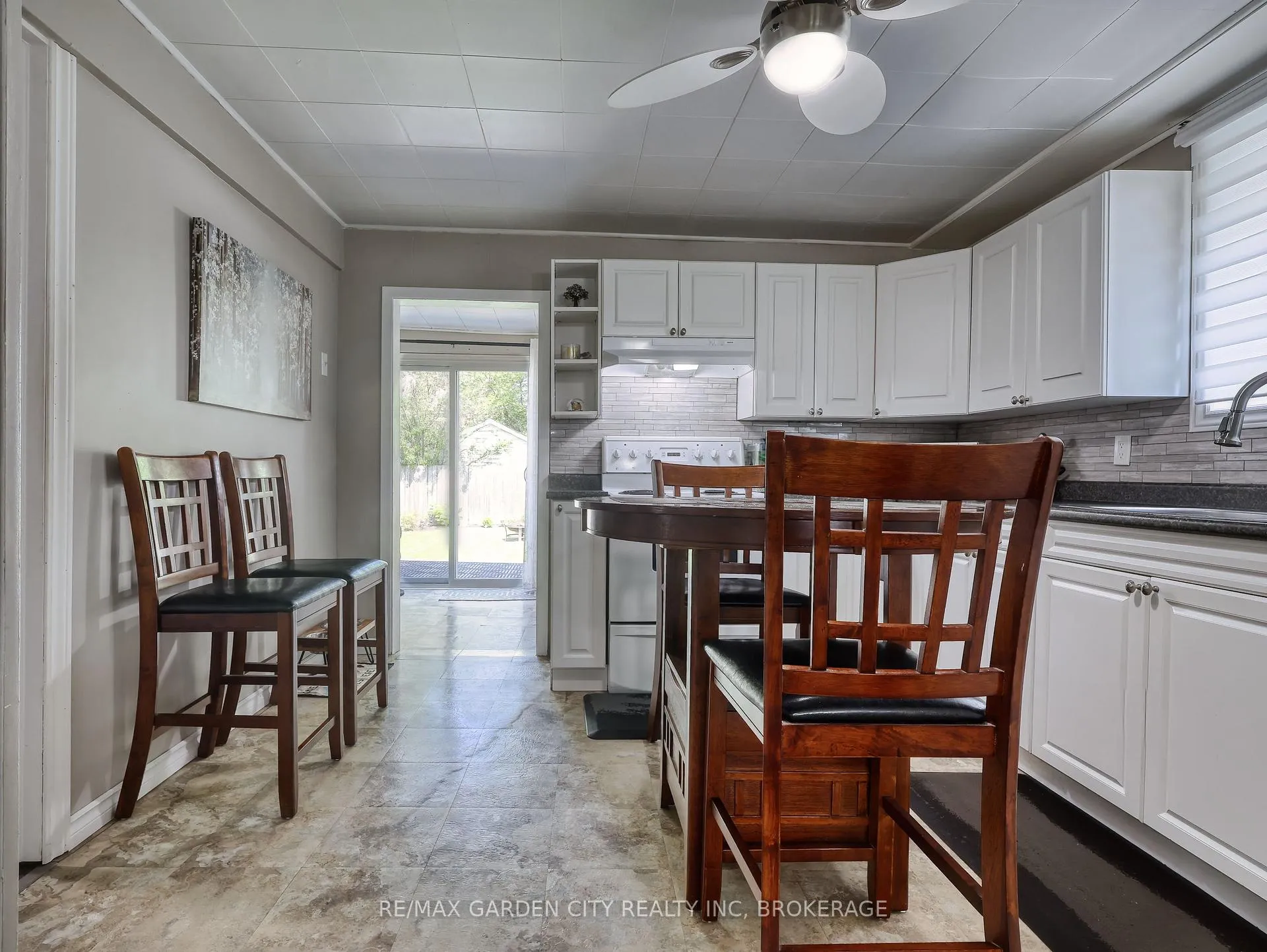 Photo 11 of 73 Harriet Street, Welland, Lincoln/Crowland — HOMEH