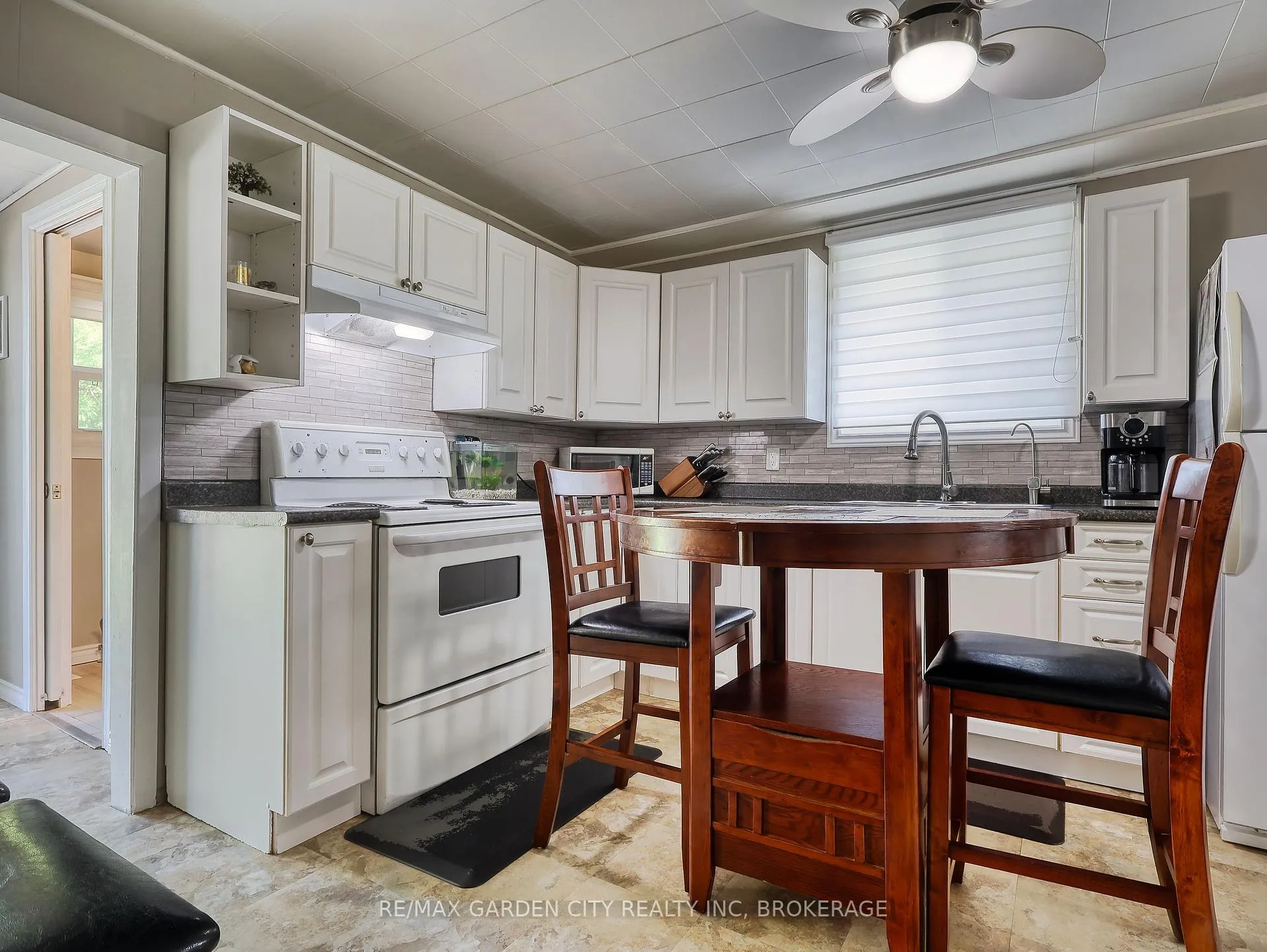 Photo 12 of 73 Harriet Street, Welland, Lincoln/Crowland — HOMEH