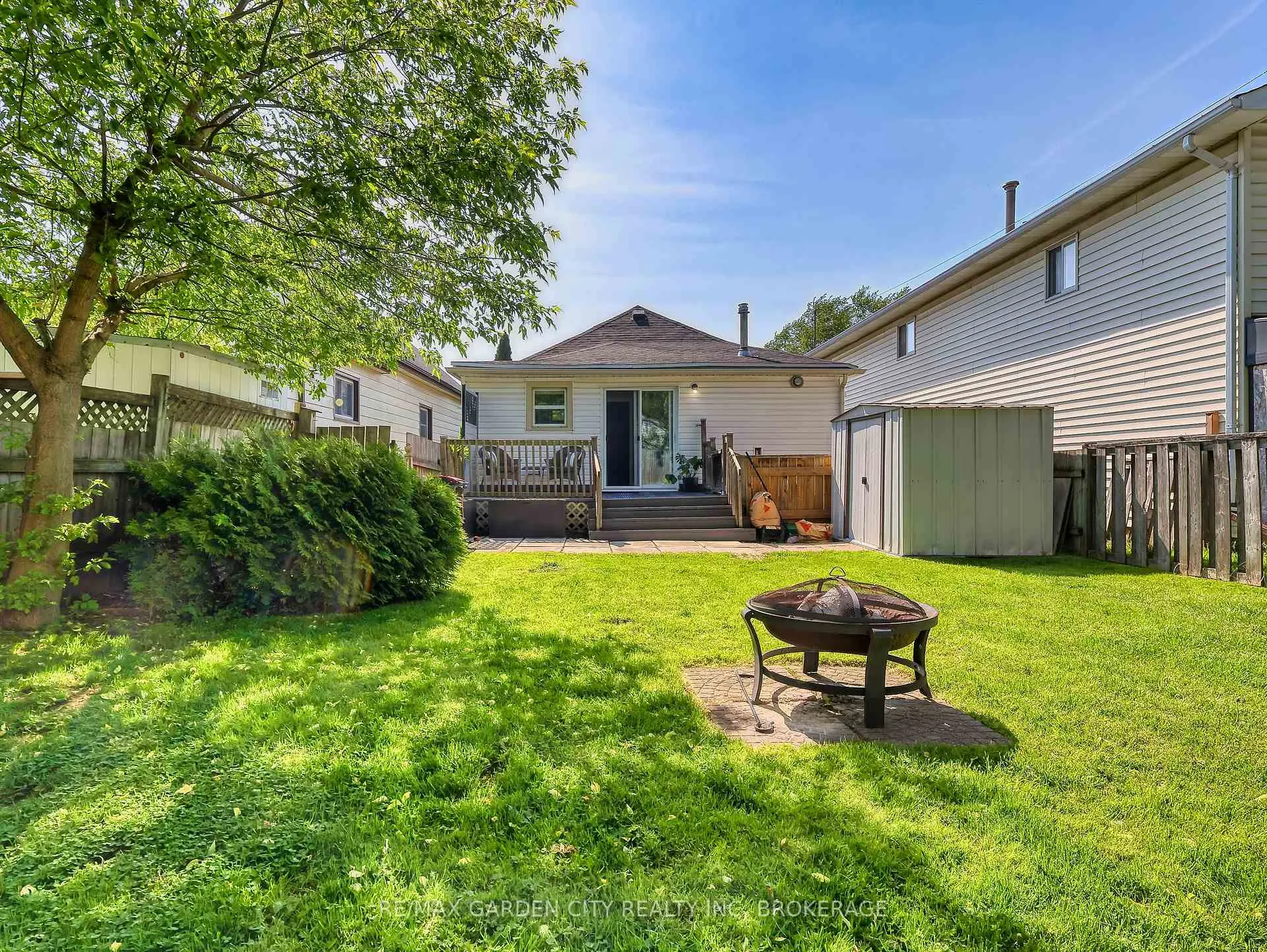 Photo 27 of 73 Harriet Street, Welland, Lincoln/Crowland — HOMEH