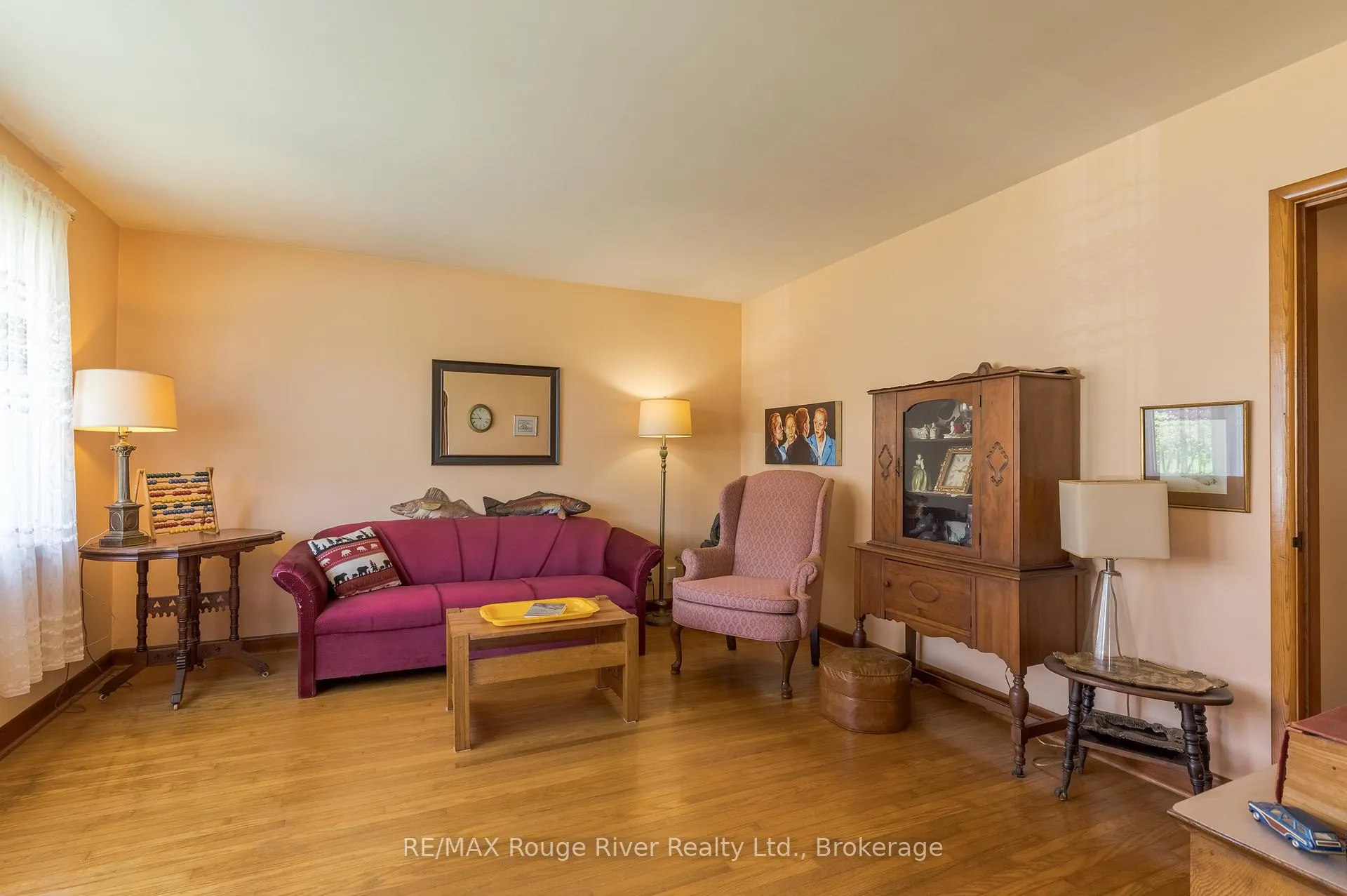 Photo 11 of 525 Barbara Street, Cobourg — HOMEH