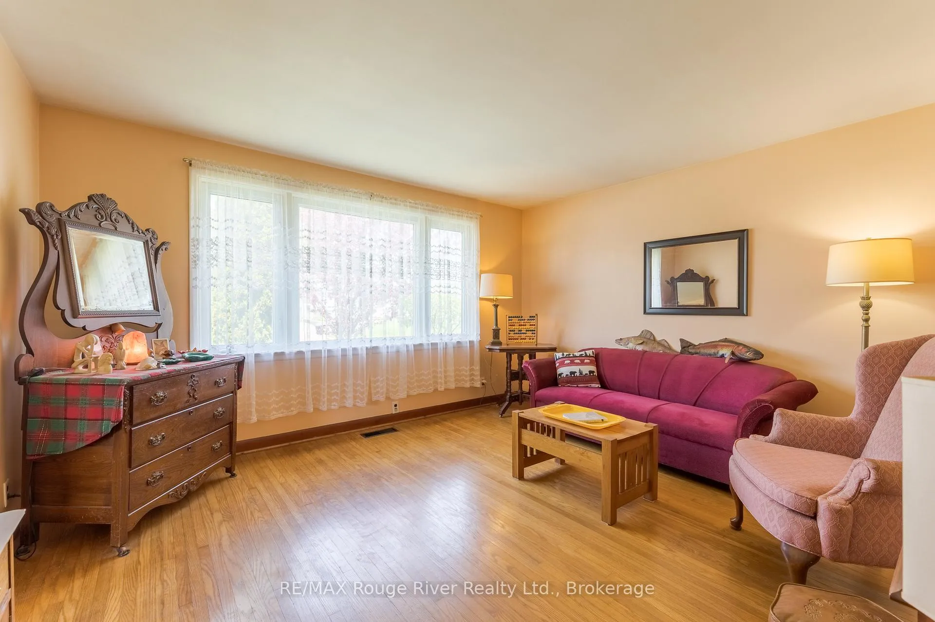 Photo 13 of 525 Barbara Street, Cobourg — HOMEH