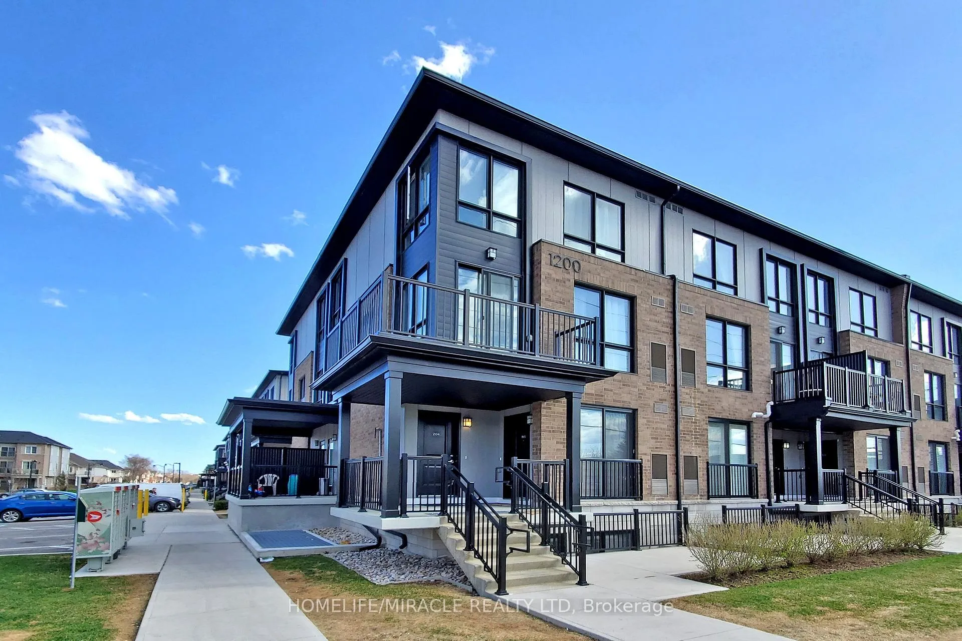 Photo 2 of Unit 107, 1200 Main Street E, Milton, Dempsey — HOMEH
