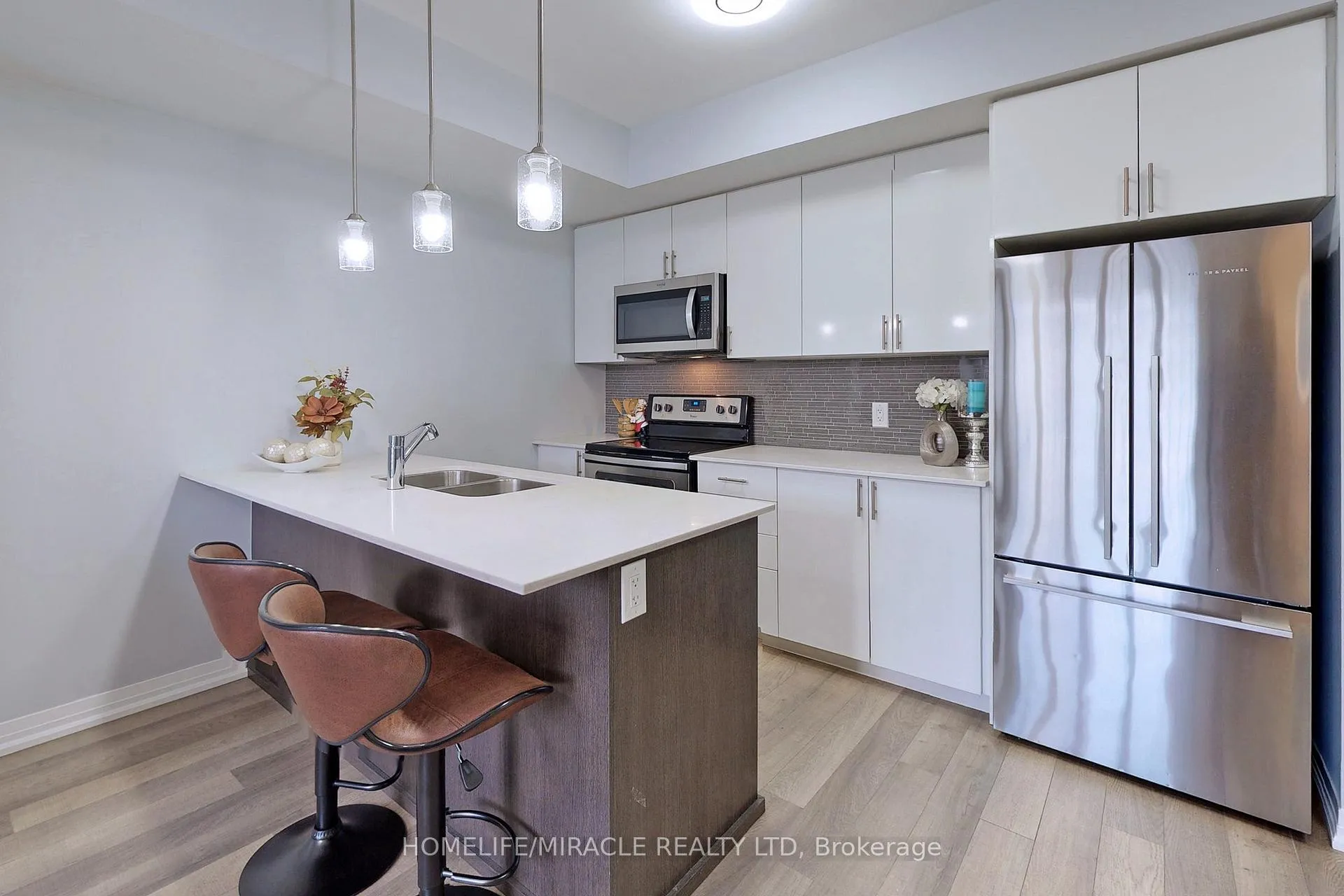 Photo 11 of Unit 107, 1200 Main Street E, Milton, Dempsey — HOMEH