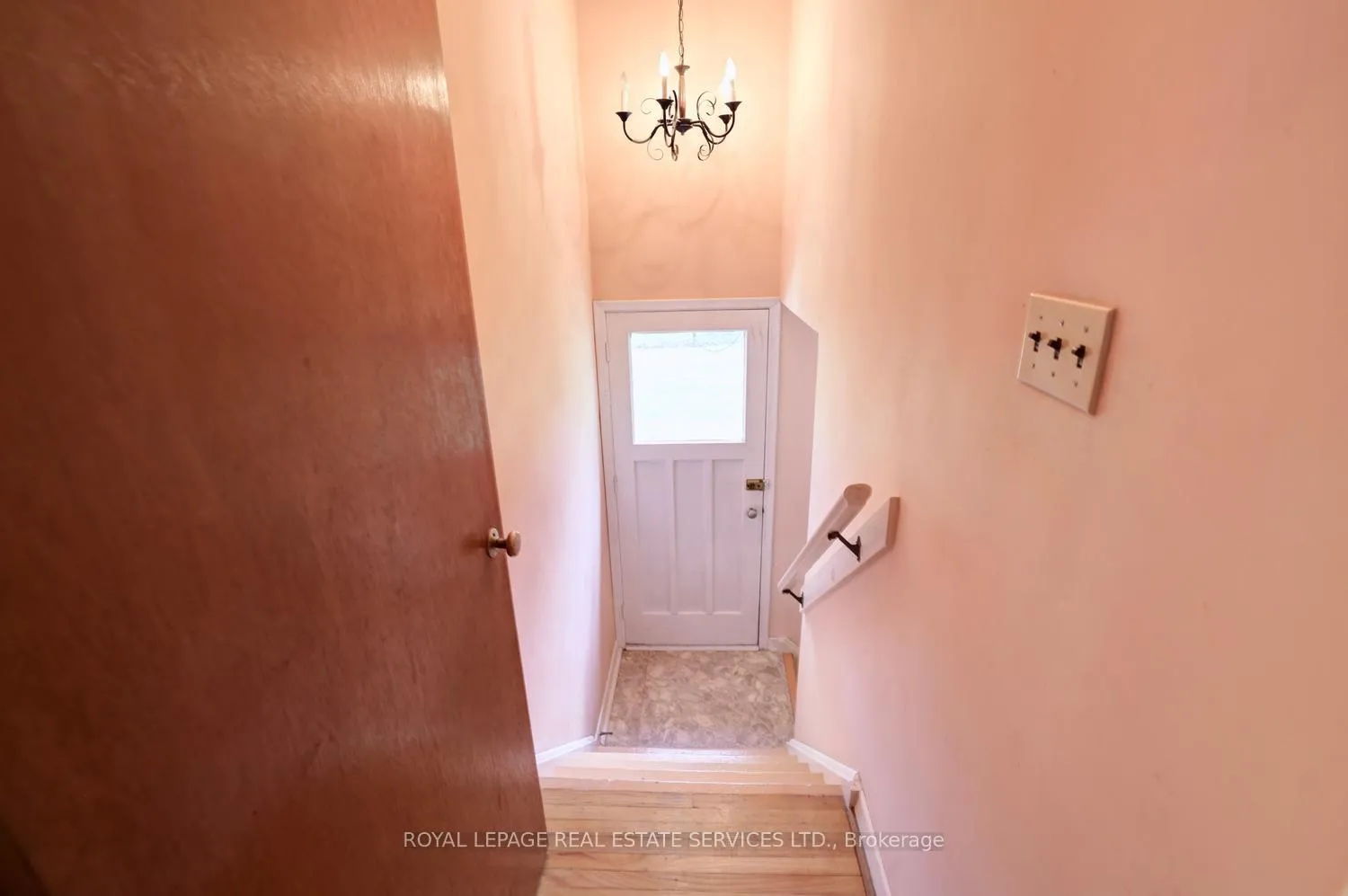Photo 27 of 109 Chapman Road, Etobicoke, Humber Heights — HOMEH