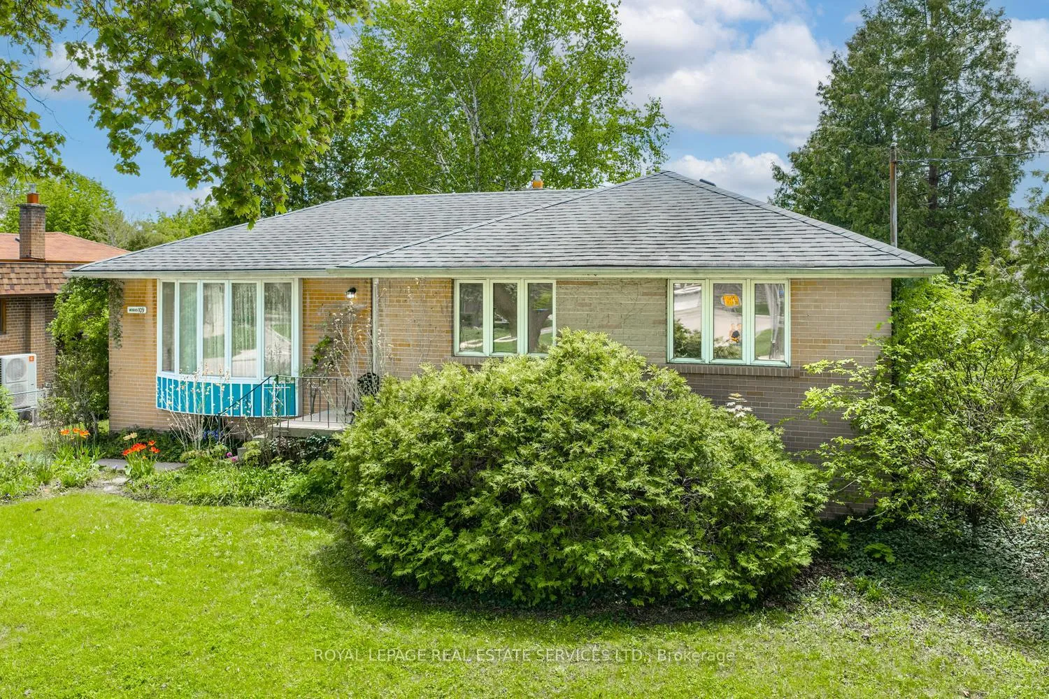 Photo 40 of 109 Chapman Road, Etobicoke, Humber Heights — HOMEH
