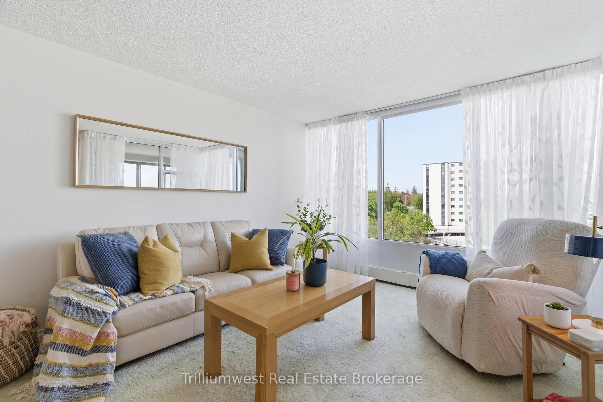 Photo 10 of Unit 503, 23 Woodlawn Road E, Guelph, Riverside Park — HOMEH