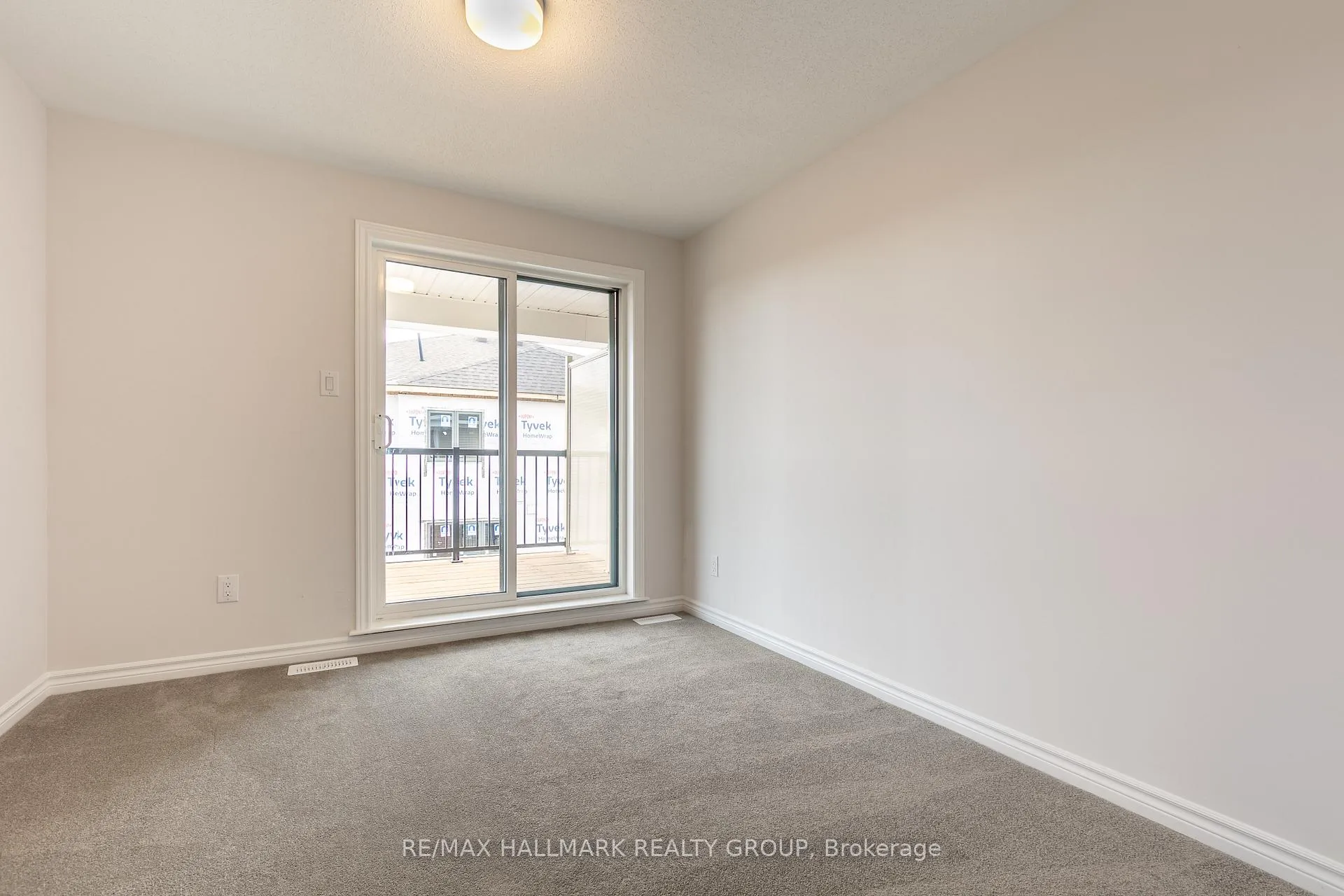 Photo 18 of 287 Zenith Private, Ottawa, Barrhaven - Half Moon Bay — HOMEH