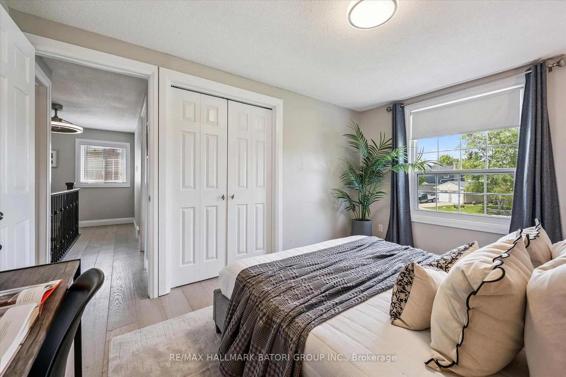 Photo 18 of 38 Deerwood Crescent, Kitchener — HOMEH