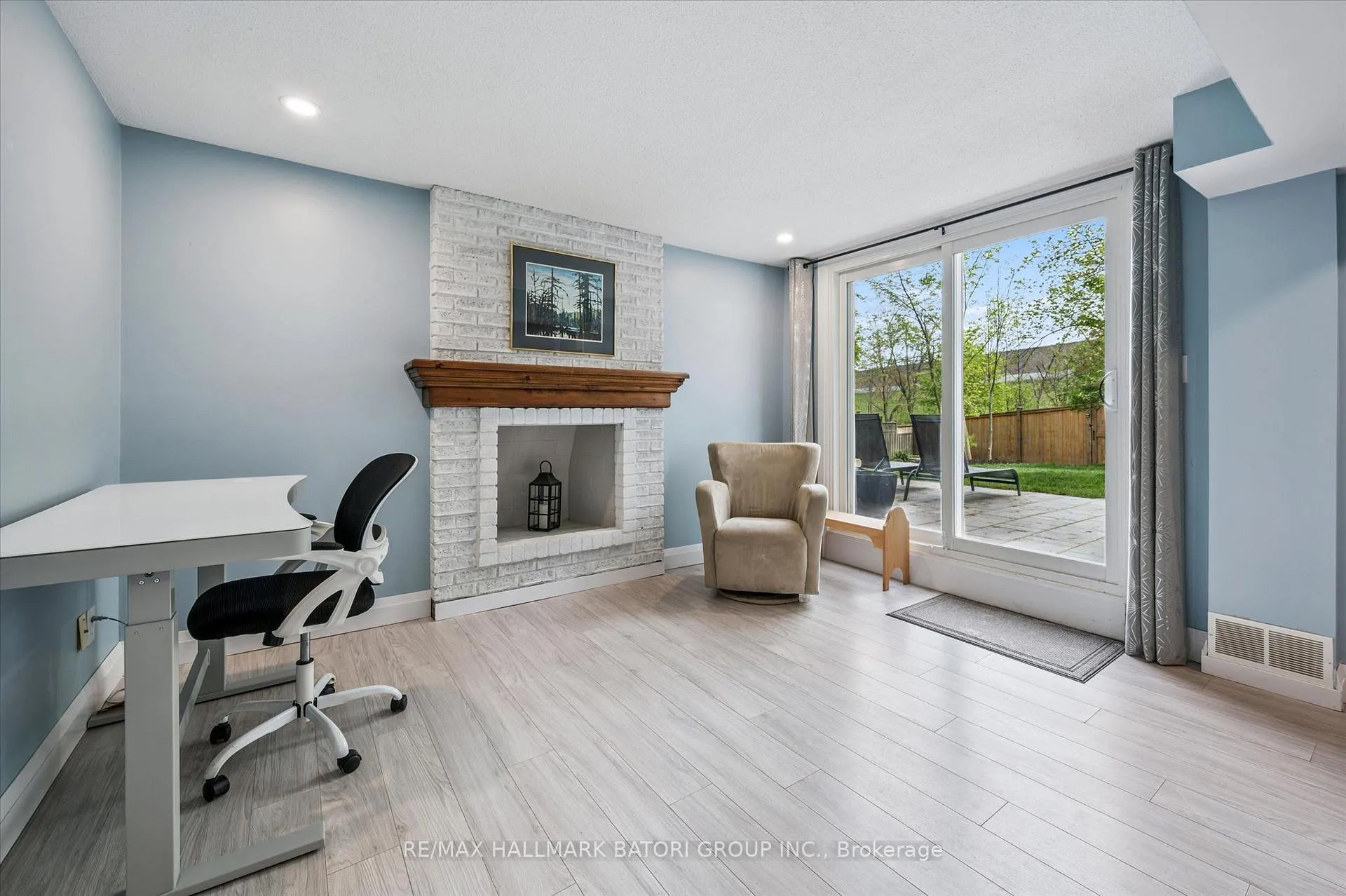 Photo 25 of 38 Deerwood Crescent, Kitchener — HOMEH