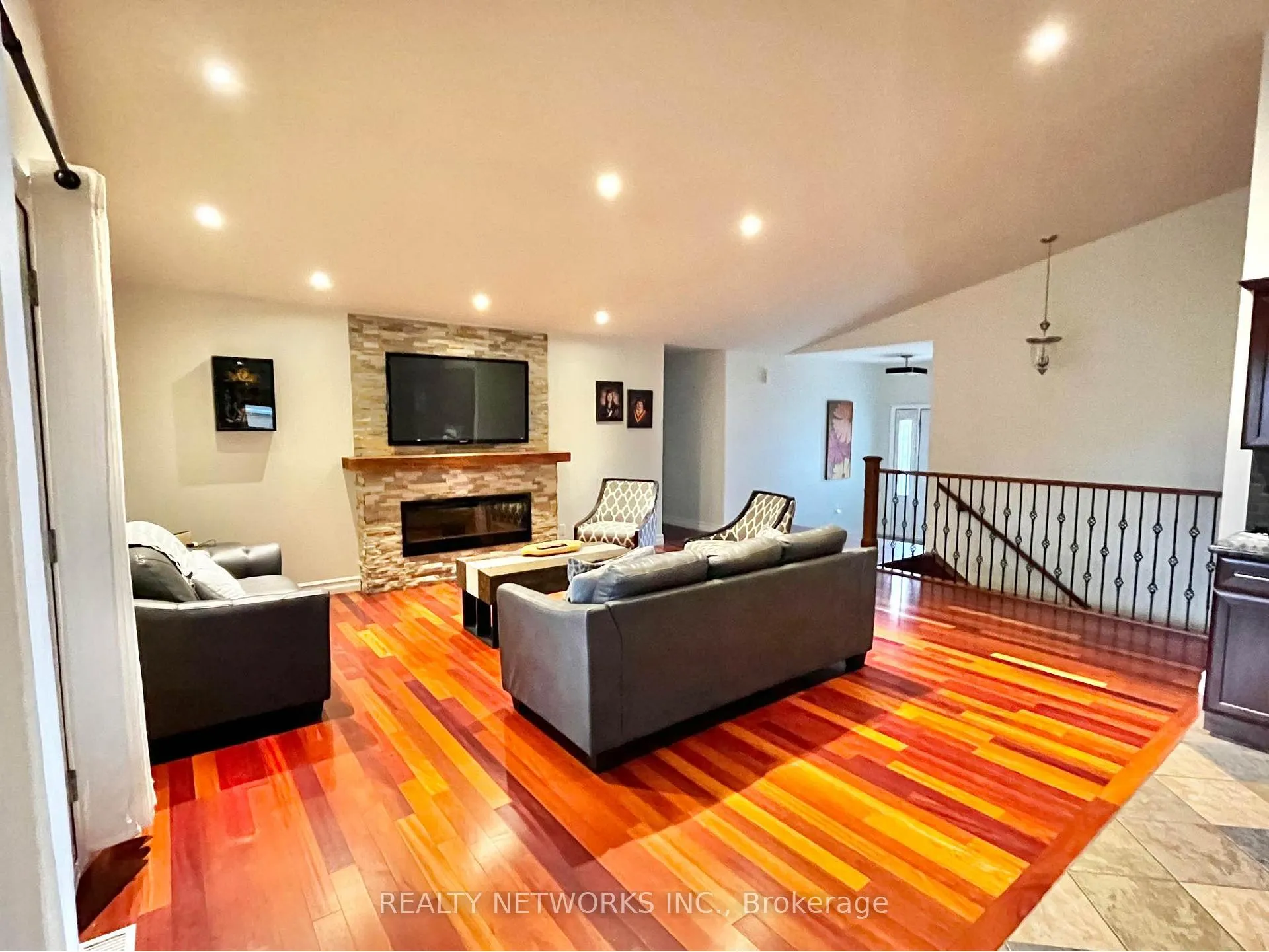 Photo 13 of 75 Emerald Street, Timmins, MTJ - 101 West — HOMEH