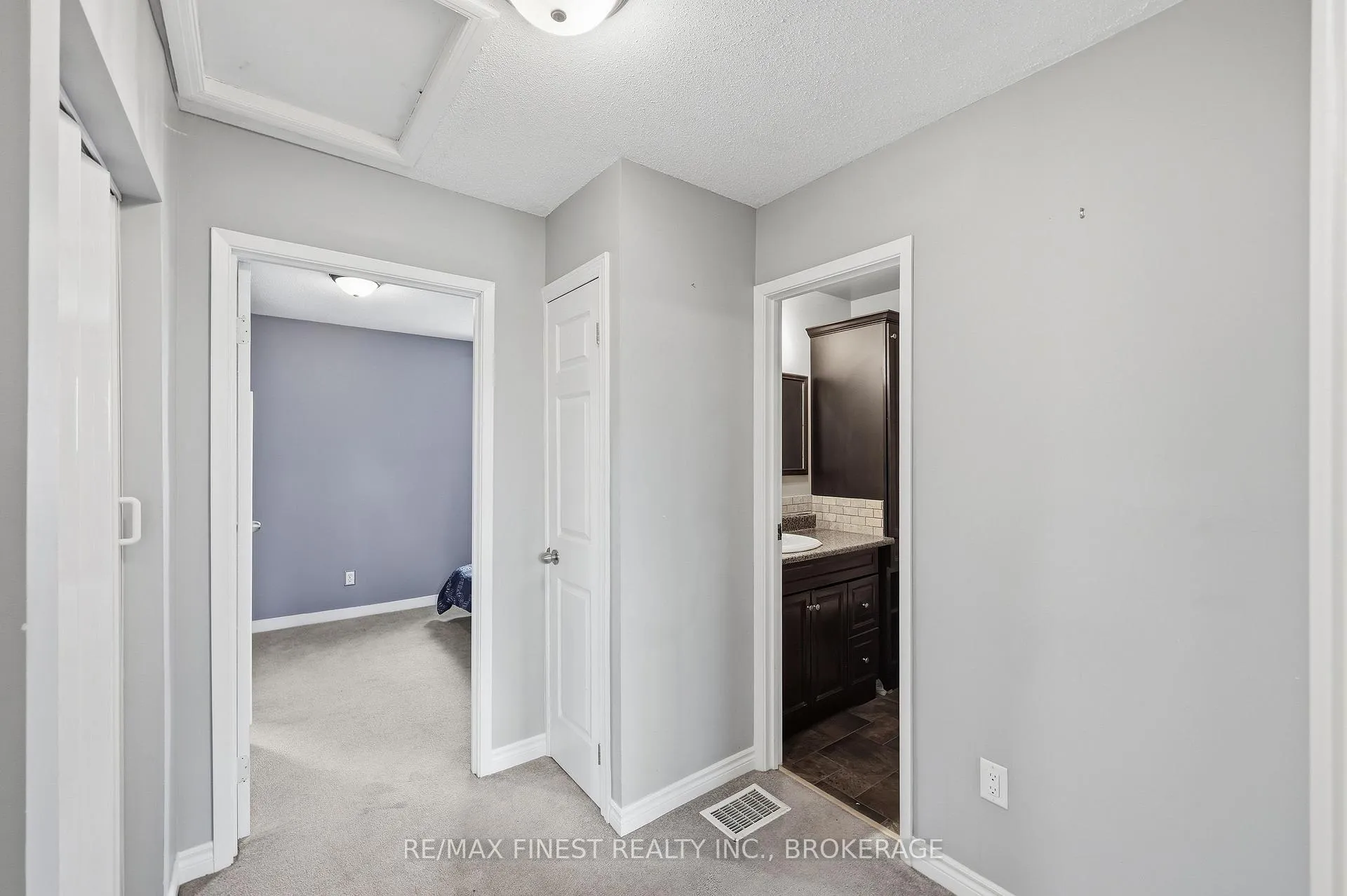 Photo 20 of Unit 33, 1035 Craig Lane, Kingston, South of Taylor-Kidd Blvd — HOMEH