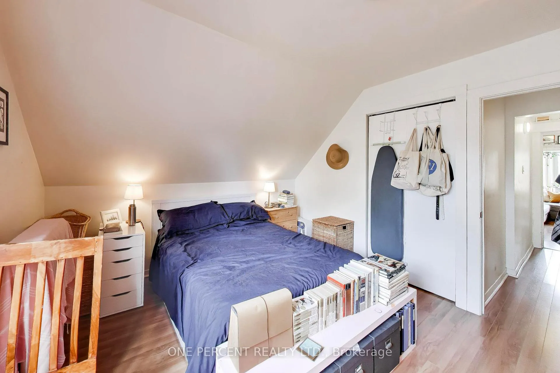 Photo 27 of 252 Wright Avenue, Toronto, High Park-Swansea — HOMEH