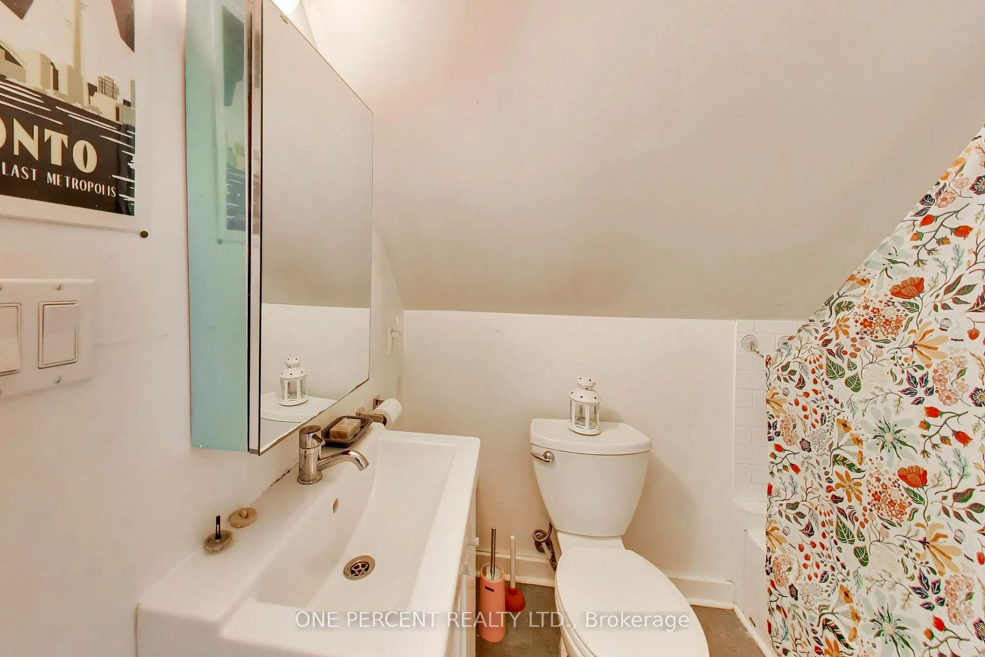 Photo 29 of 252 Wright Avenue, Toronto, High Park-Swansea — HOMEH