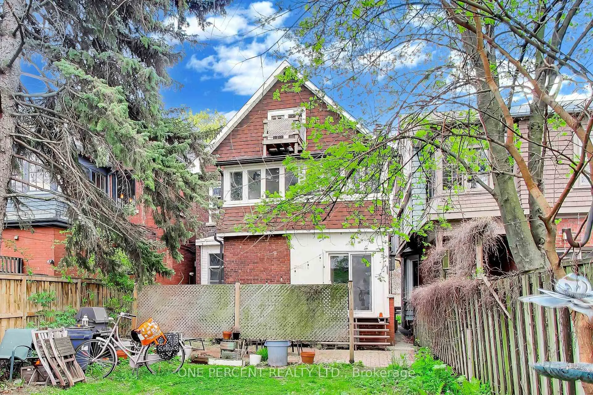 Photo 35 of 252 Wright Avenue, Toronto, High Park-Swansea — HOMEH