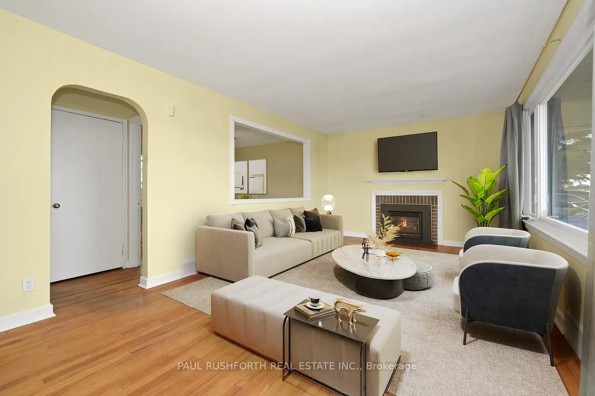 Photo 4 of 156 Baseline Road, Ottawa, Courtland Park — HOMEH
