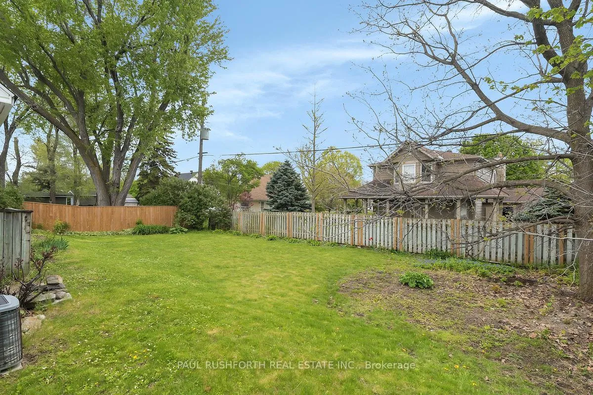 Photo 24 of 156 Baseline Road, Ottawa, Courtland Park — HOMEH