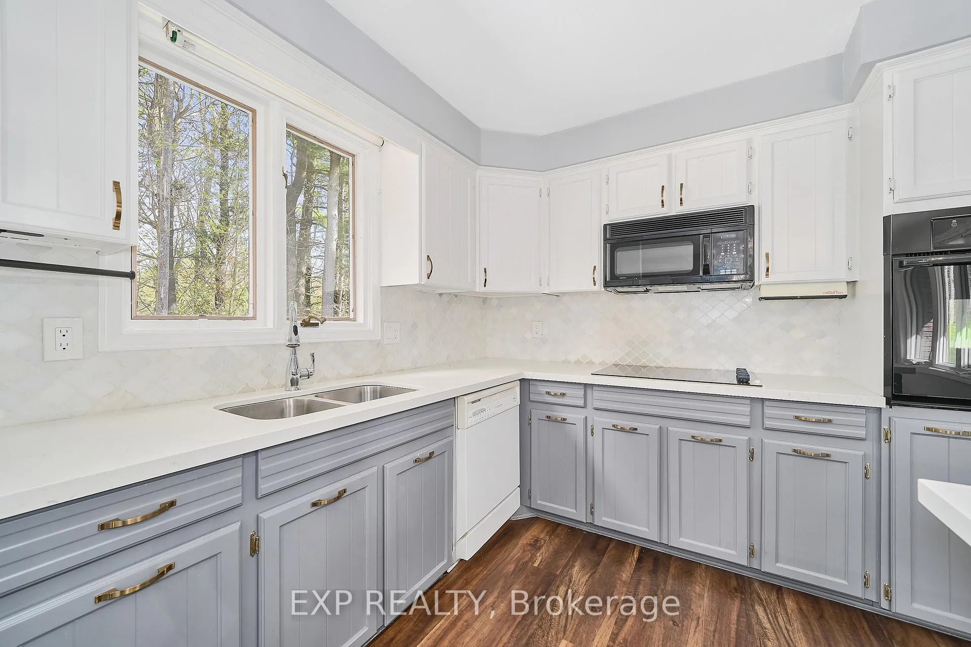 Photo 21 of 7985 Cedarbrook Trail, Whitby, Brooklin — HOMEH