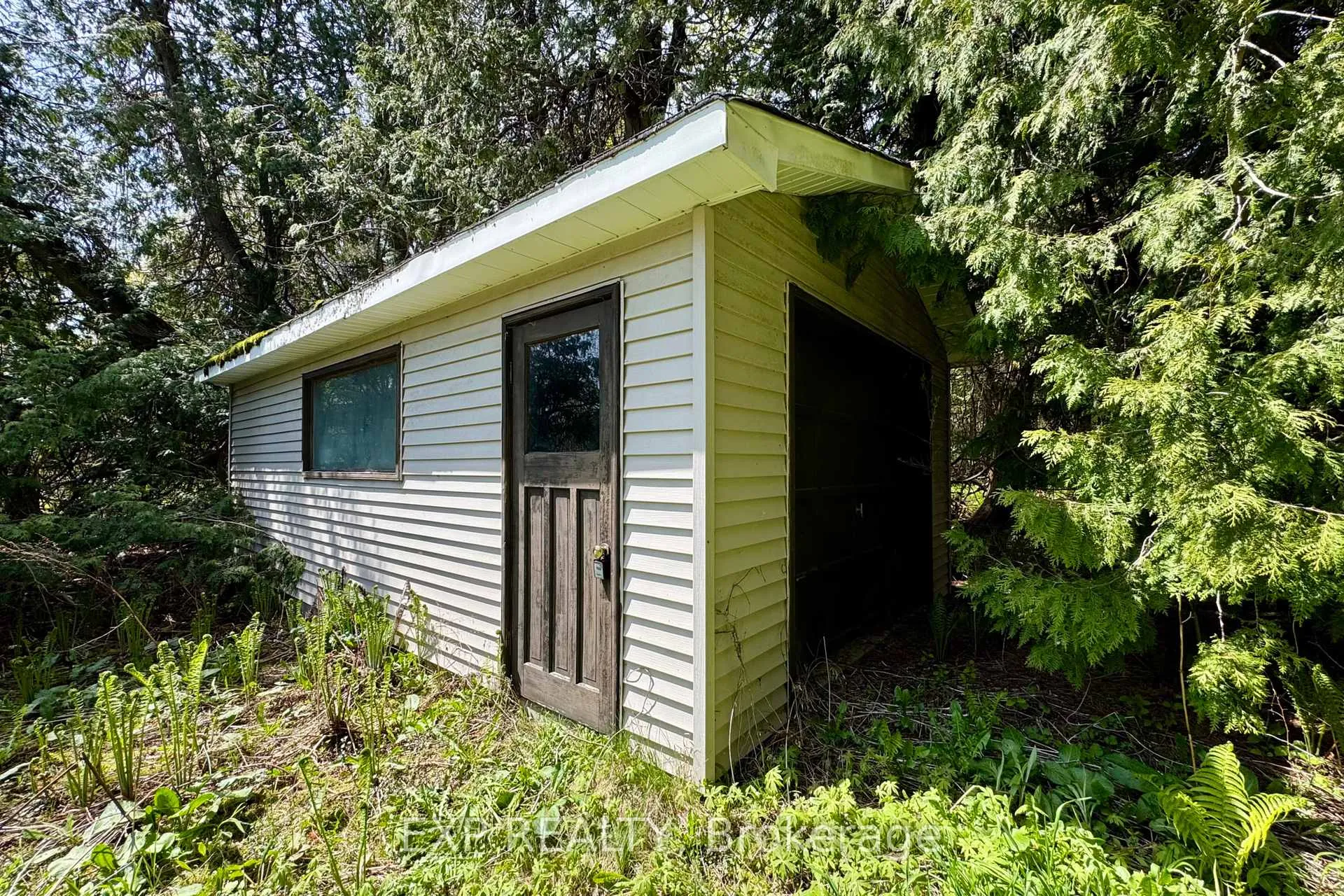 Photo 39 of 7985 Cedarbrook Trail, Whitby, Brooklin — HOMEH