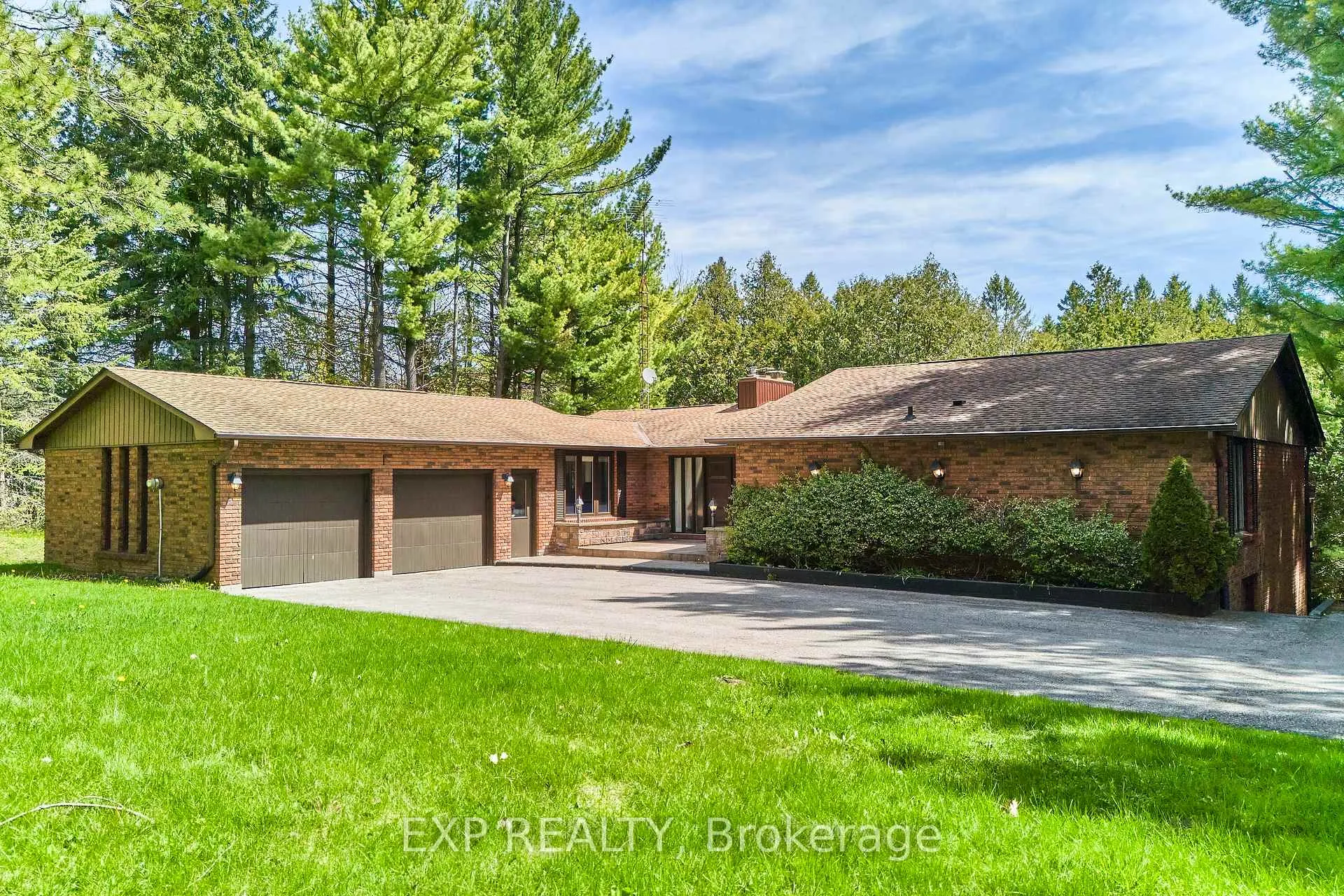 Photo 41 of 7985 Cedarbrook Trail, Whitby, Brooklin — HOMEH