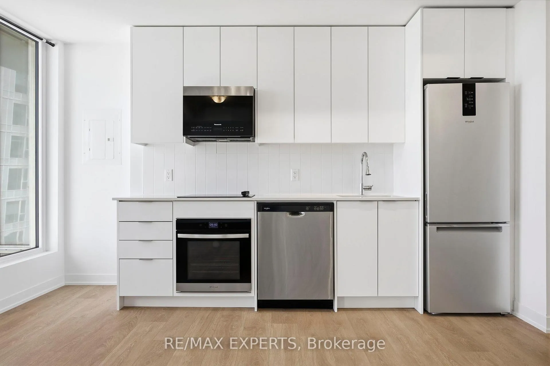 Photo 11 of Unit 2004, 474 Caldari Road, Vaughan, Concord — HOMEH