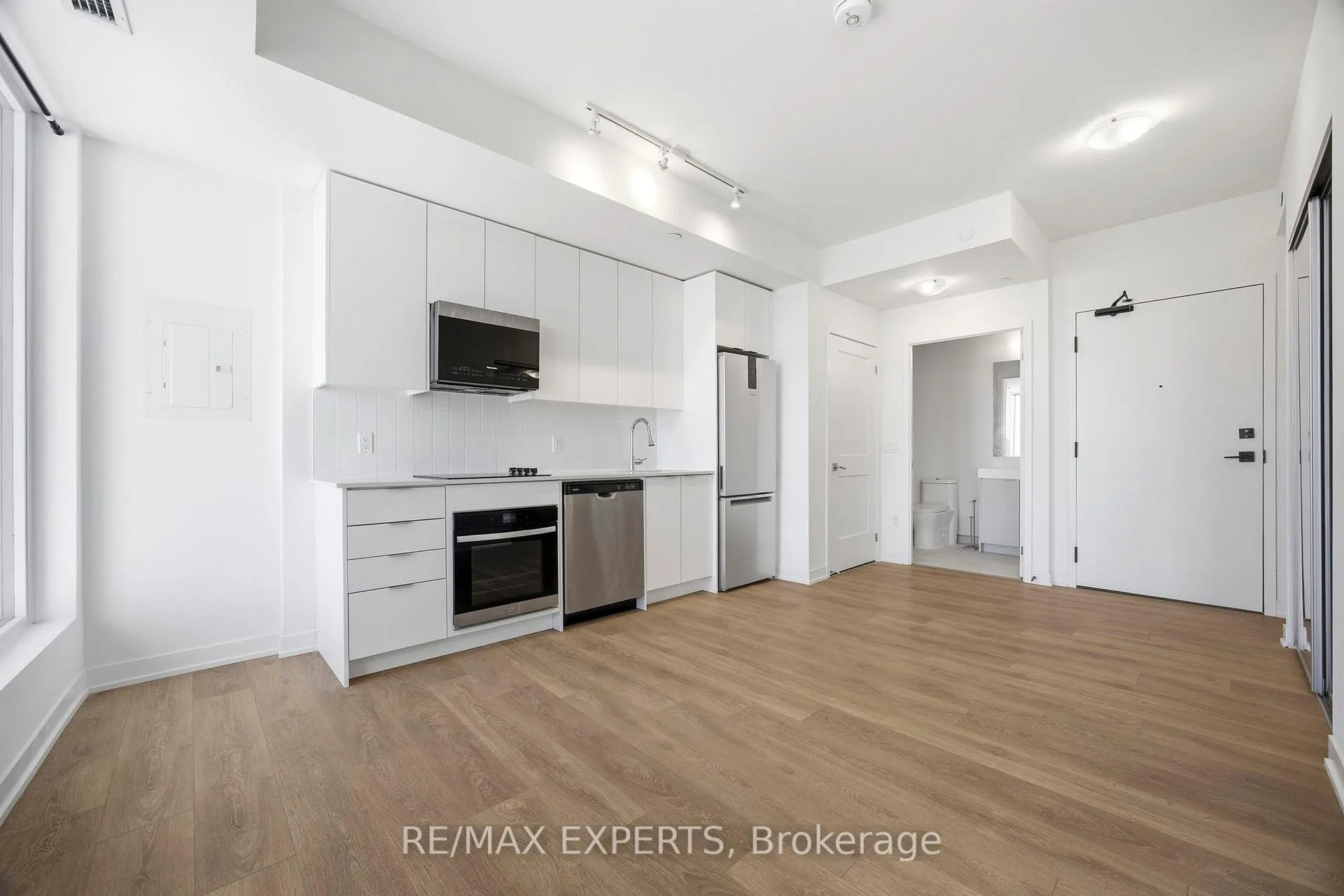 Photo 12 of Unit 2004, 474 Caldari Road, Vaughan, Concord — HOMEH