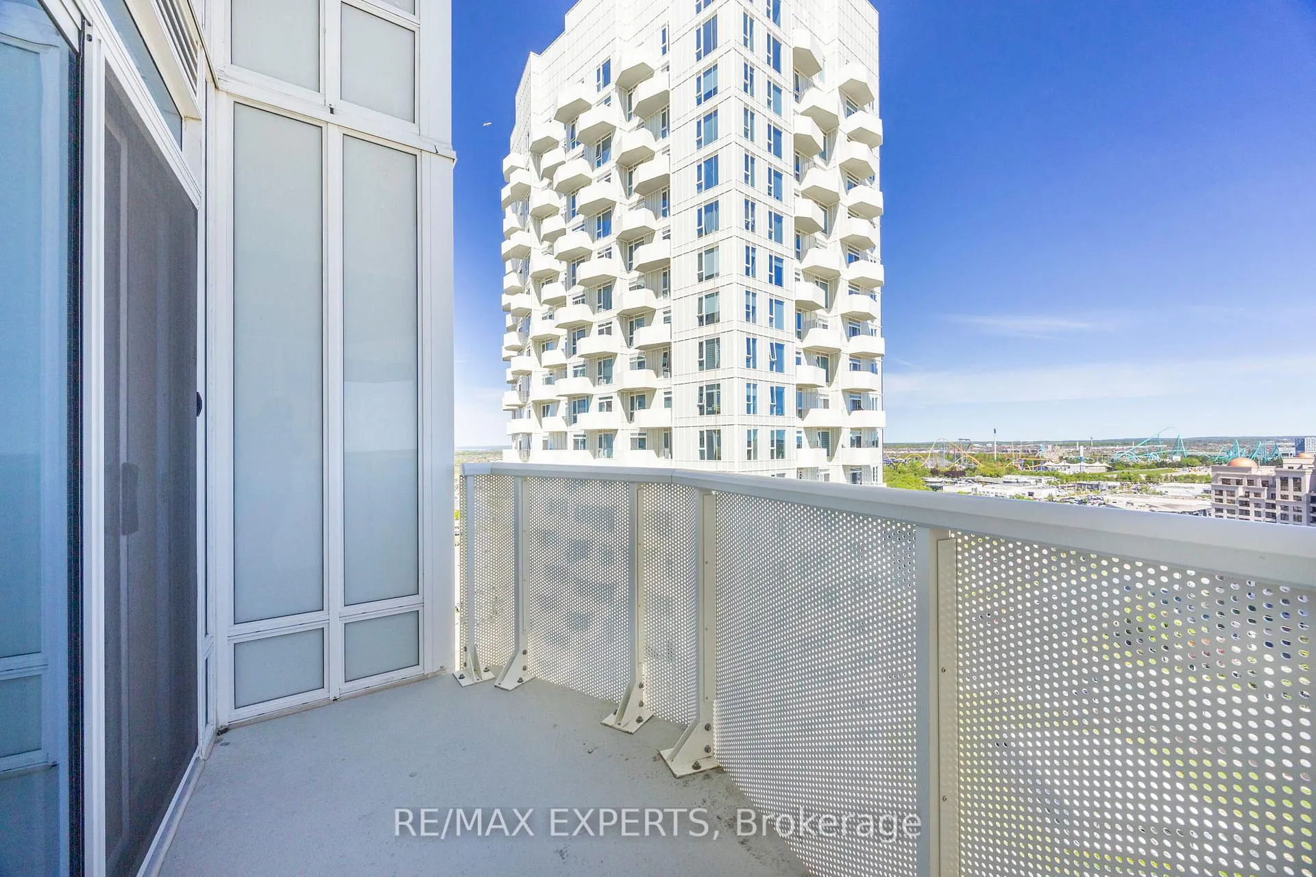 Photo 25 of Unit 2004, 474 Caldari Road, Vaughan, Concord — HOMEH