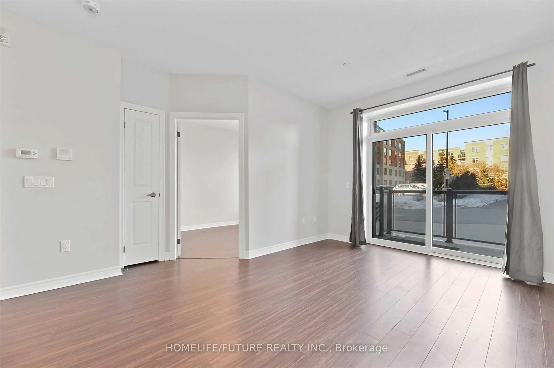 Photo 7 of Unit 101, 7768 Kennedy Road, Markham, Milliken Mills West — HOMEH