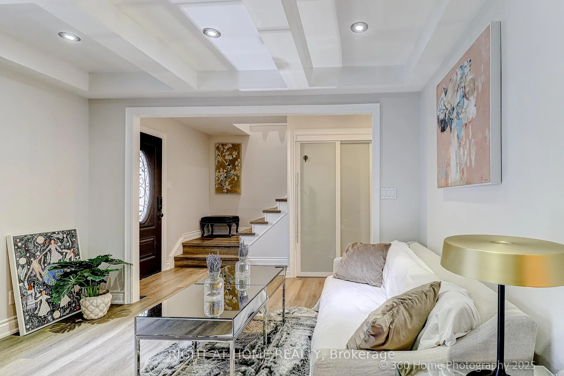 Photo 17 of 38 Culham Street, Oakville, College Park — HOMEH