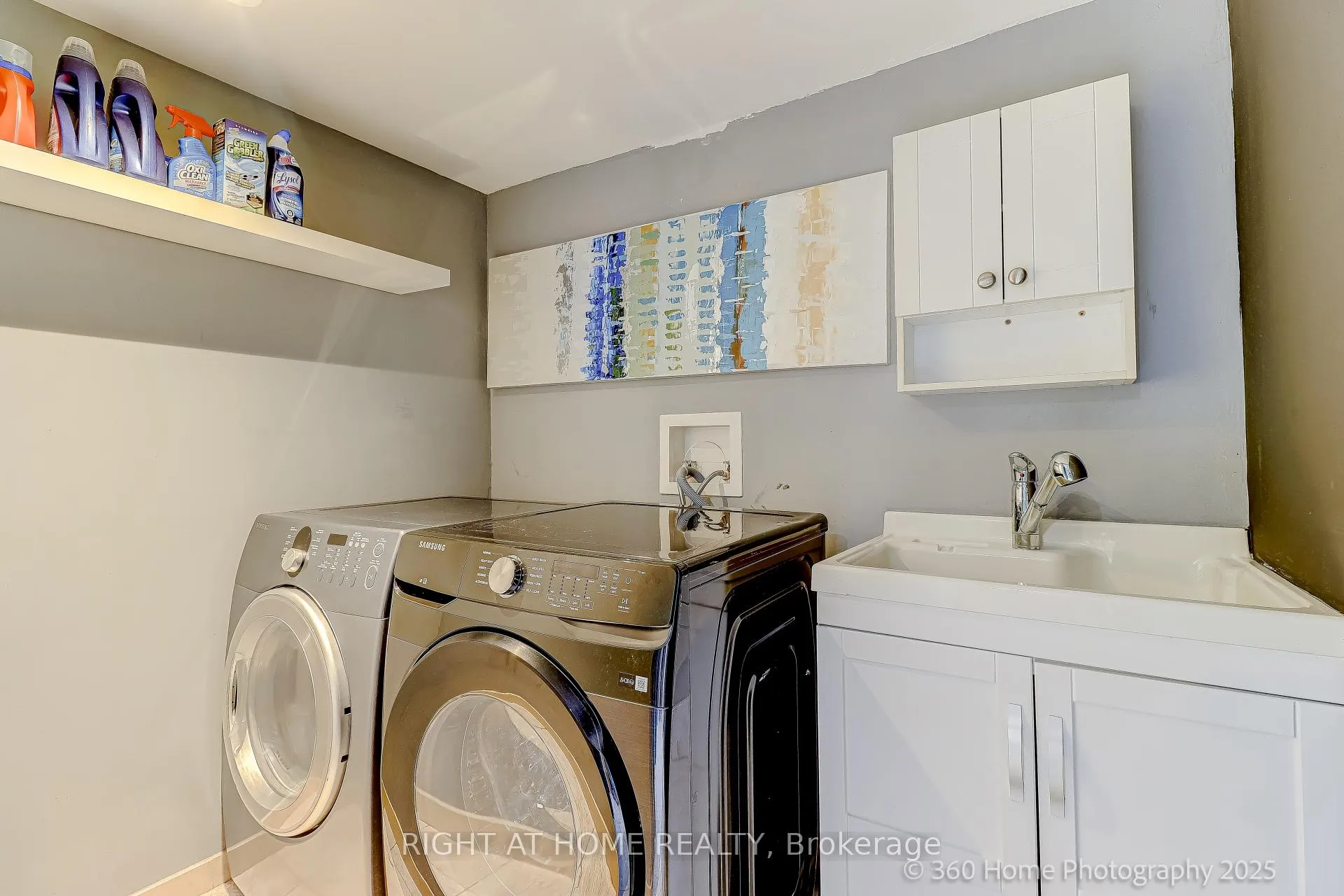 Photo 30 of 38 Culham Street, Oakville, College Park — HOMEH