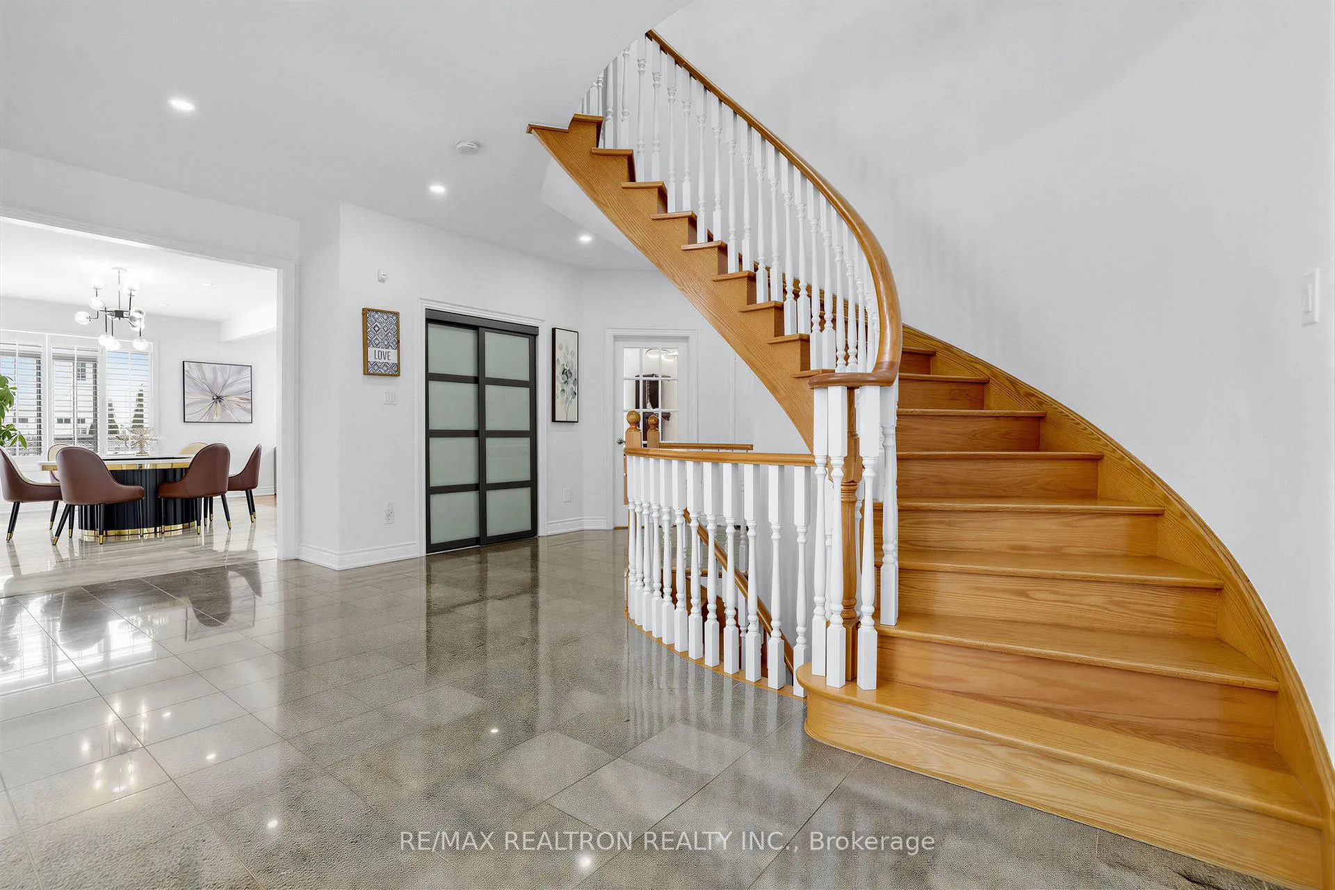 Photo 9 of 71 Plum Tree Circle, Markham, Cachet — HOMEH