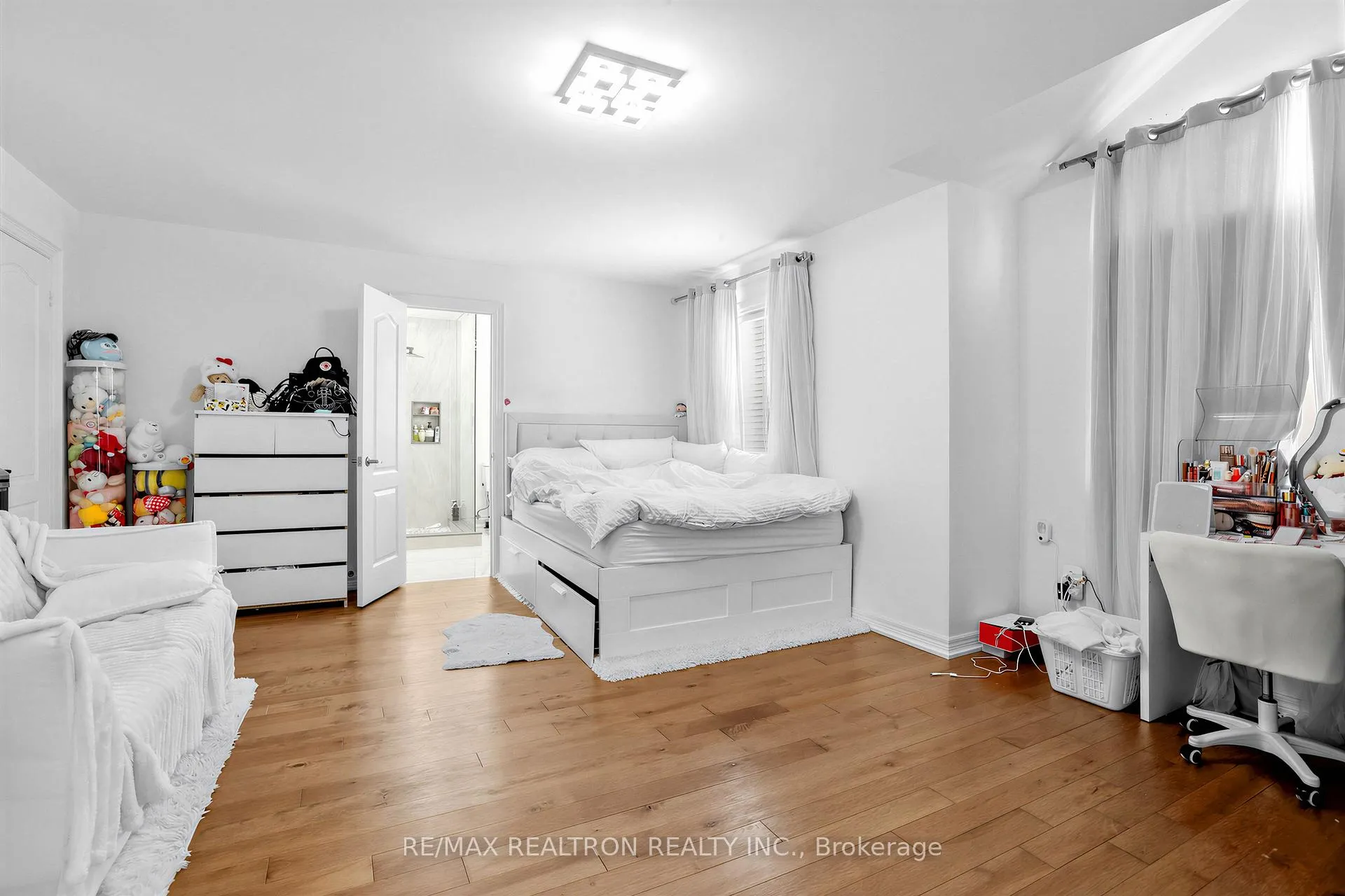Photo 35 of 71 Plum Tree Circle, Markham, Cachet — HOMEH
