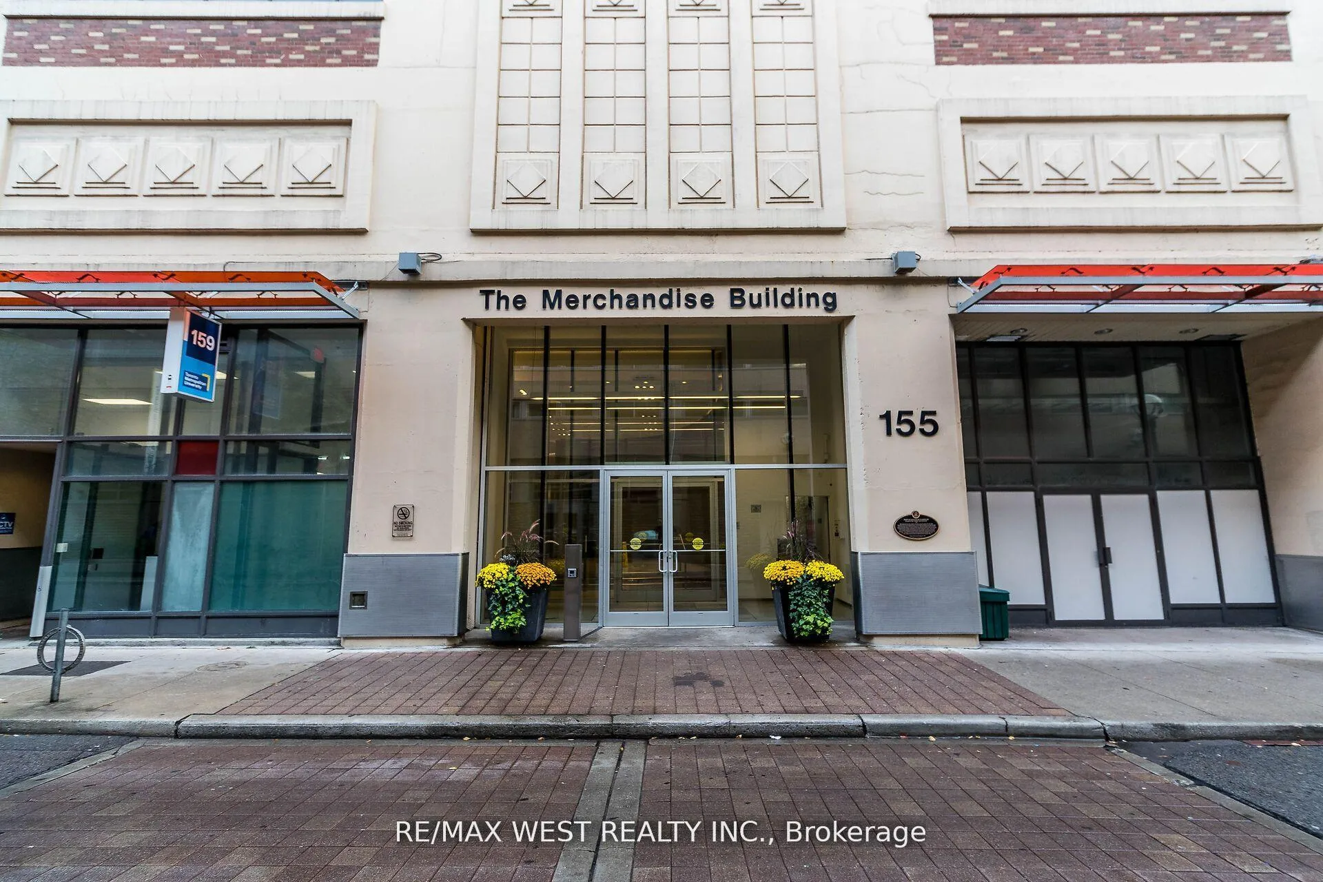 Photo 1 of Unit 821, 155 Dalhousie Street, Toronto, Church-Yonge Corridor — HOMEH