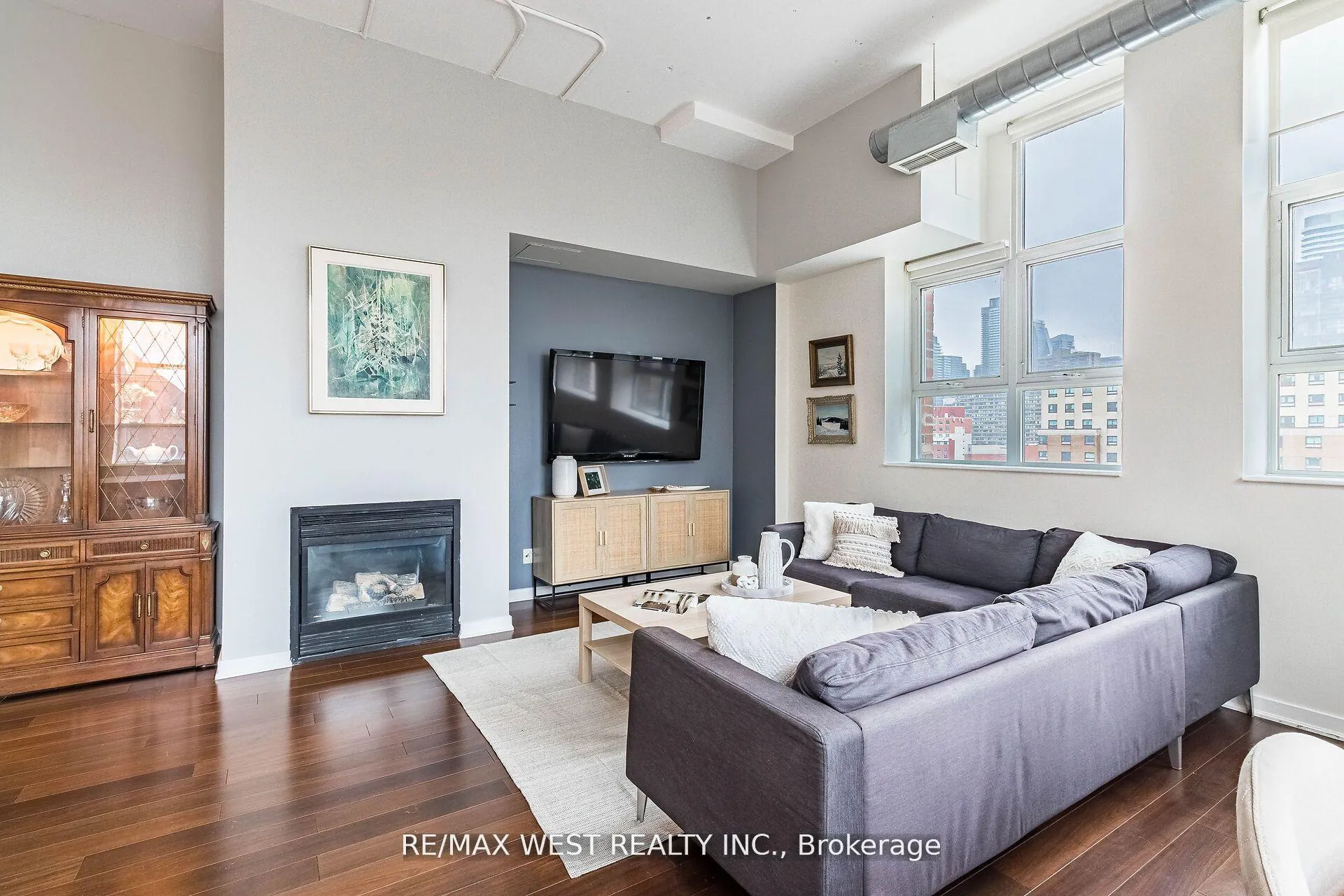 Photo 8 of Unit 821, 155 Dalhousie Street, Toronto, Church-Yonge Corridor — HOMEH