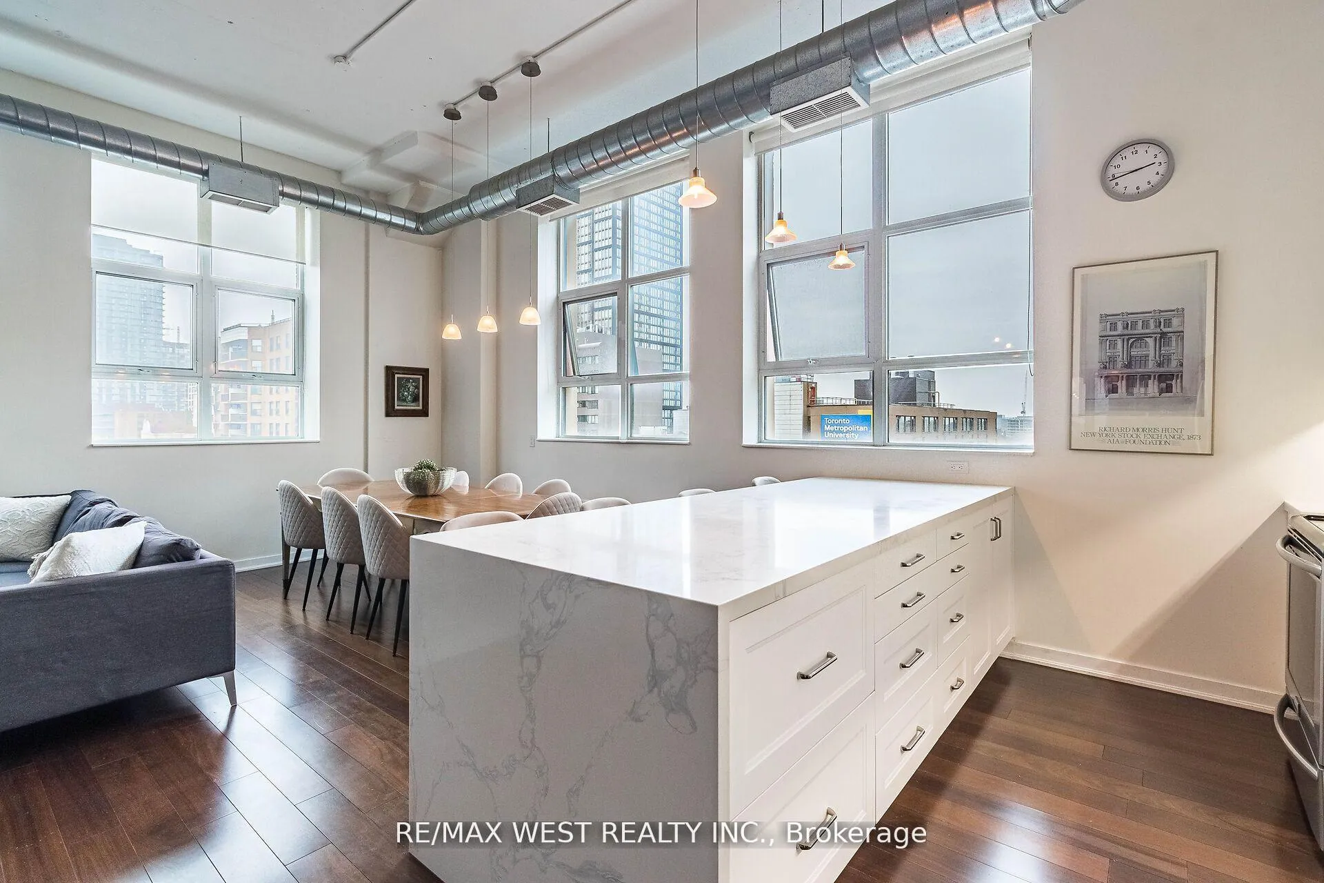 Photo 17 of Unit 821, 155 Dalhousie Street, Toronto, Church-Yonge Corridor — HOMEH
