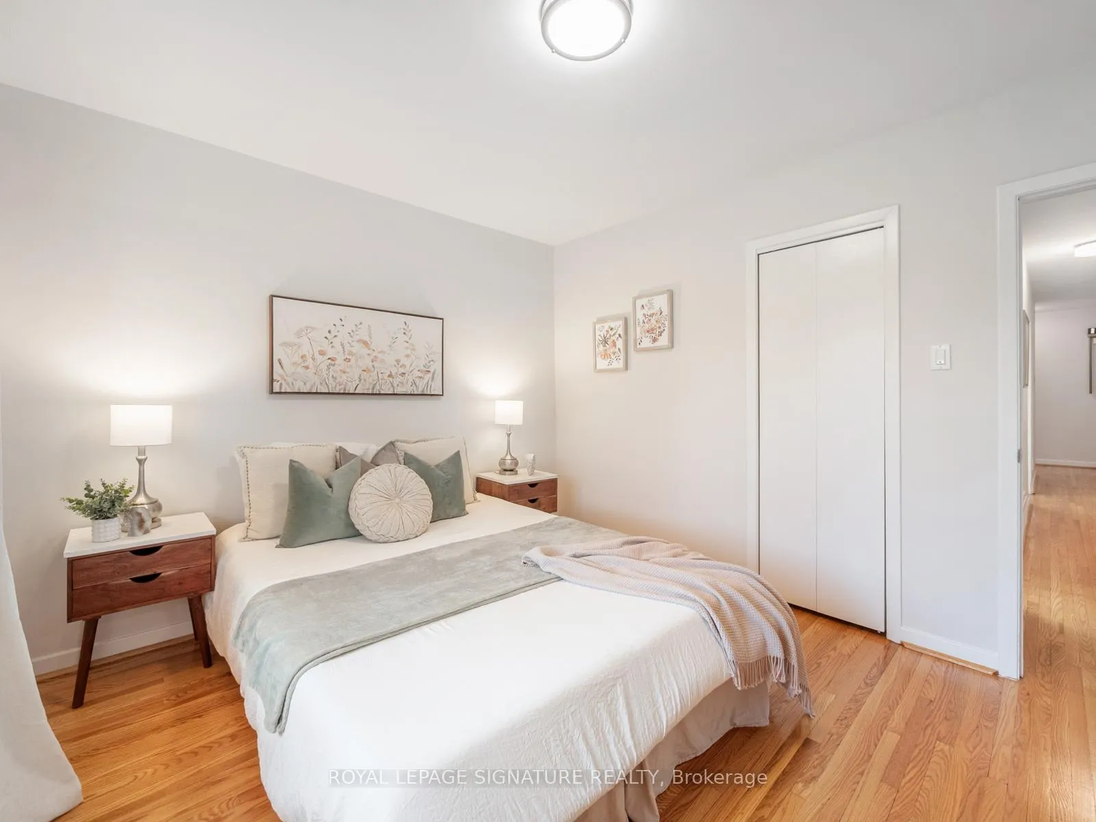 Photo 14 of 31 Birchard Street, Scarborough, Tam O'Shanter-Sullivan — HOMEH
