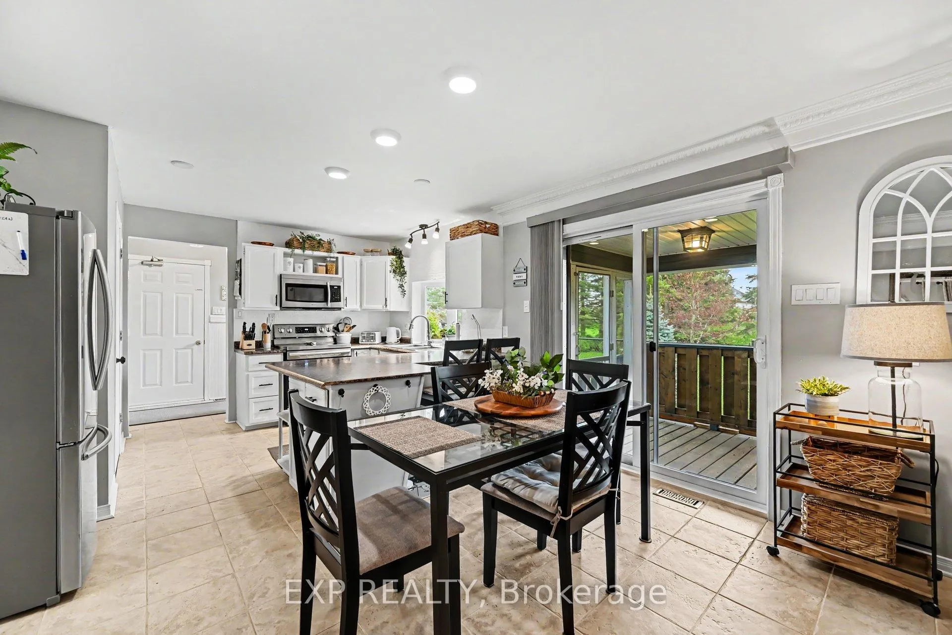 Photo 14 of 41 Loyalist Crescent, South Stormont, South Stormont (Osnabruck) Twp — HOMEH