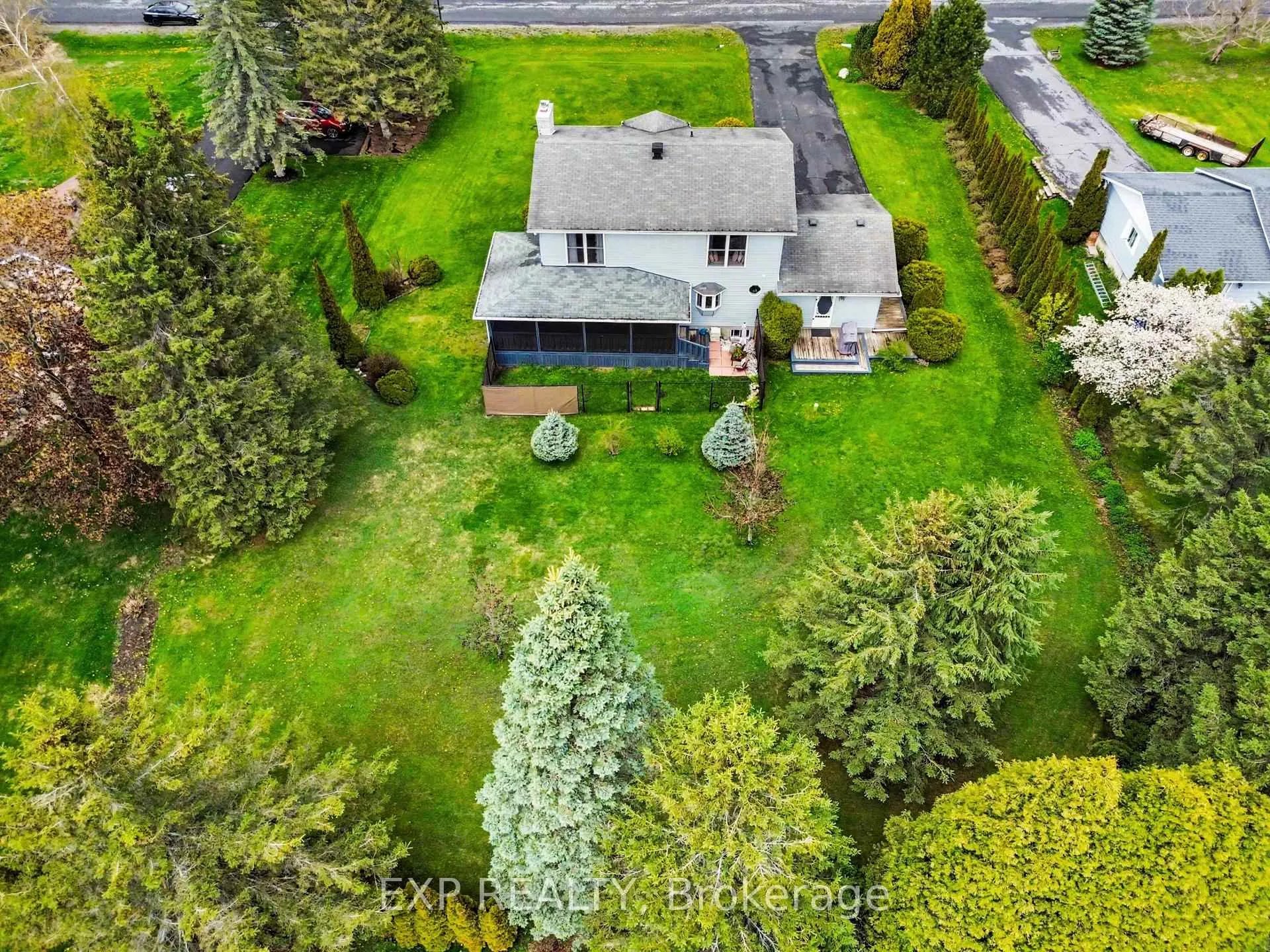 Photo 33 of 41 Loyalist Crescent, South Stormont, South Stormont (Osnabruck) Twp — HOMEH