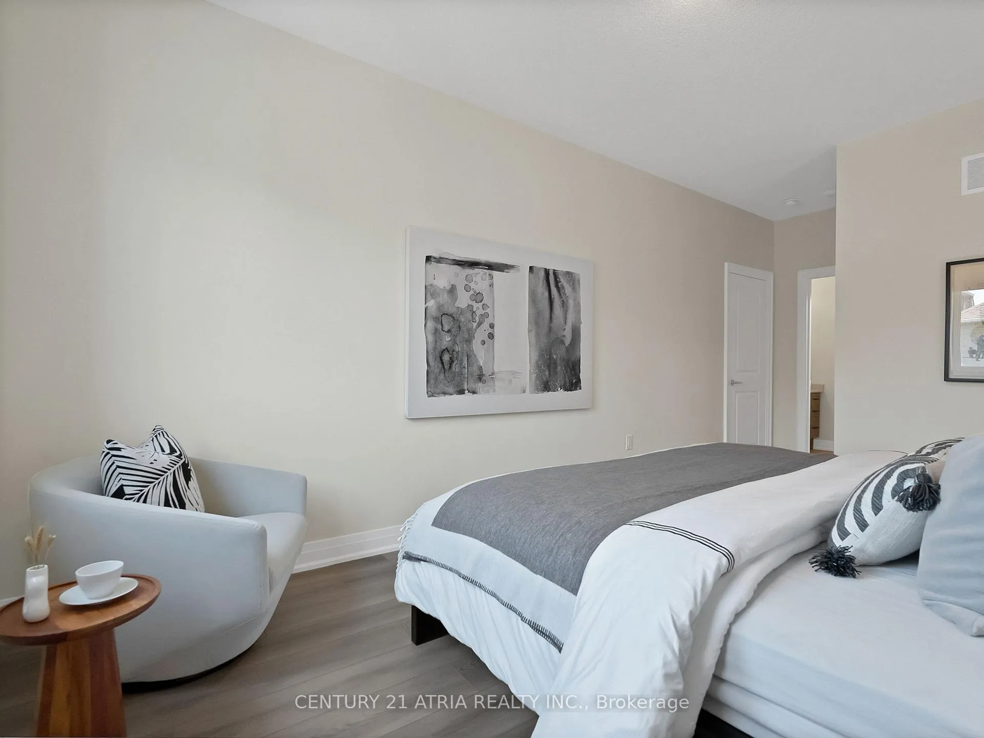 Photo 23 of 57 Furrow Street, Markham, Wismer — HOMEH