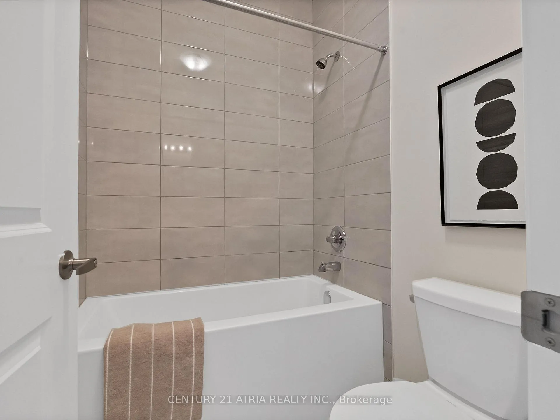Photo 25 of 57 Furrow Street, Markham, Wismer — HOMEH