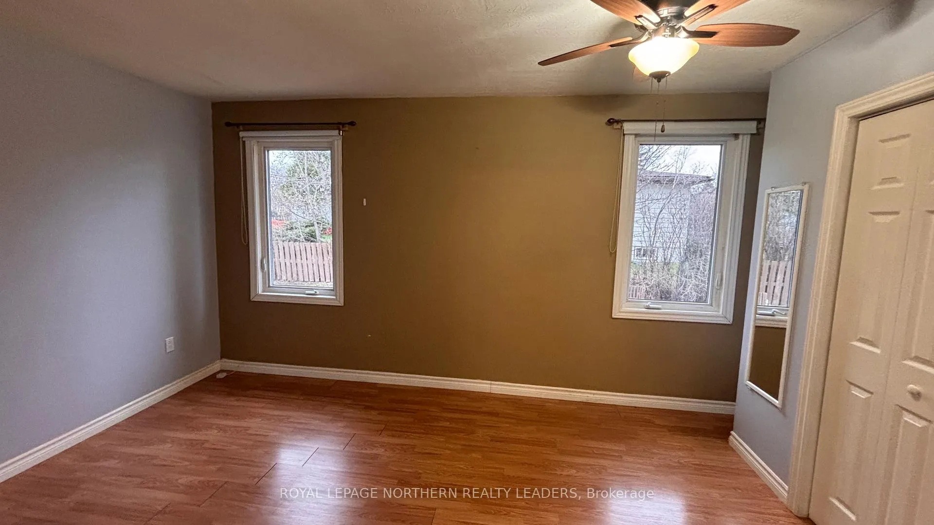Photo 21 of 299 Third Avenue, Cochrane — HOMEH