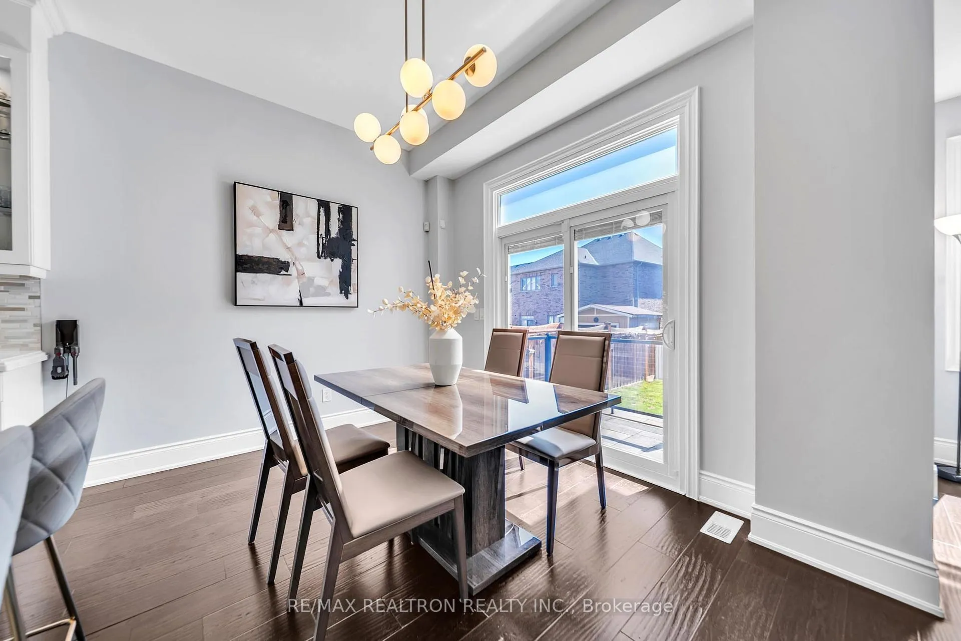 Photo 19 of 5 Warton Court, Markham, Greensborough — HOMEH