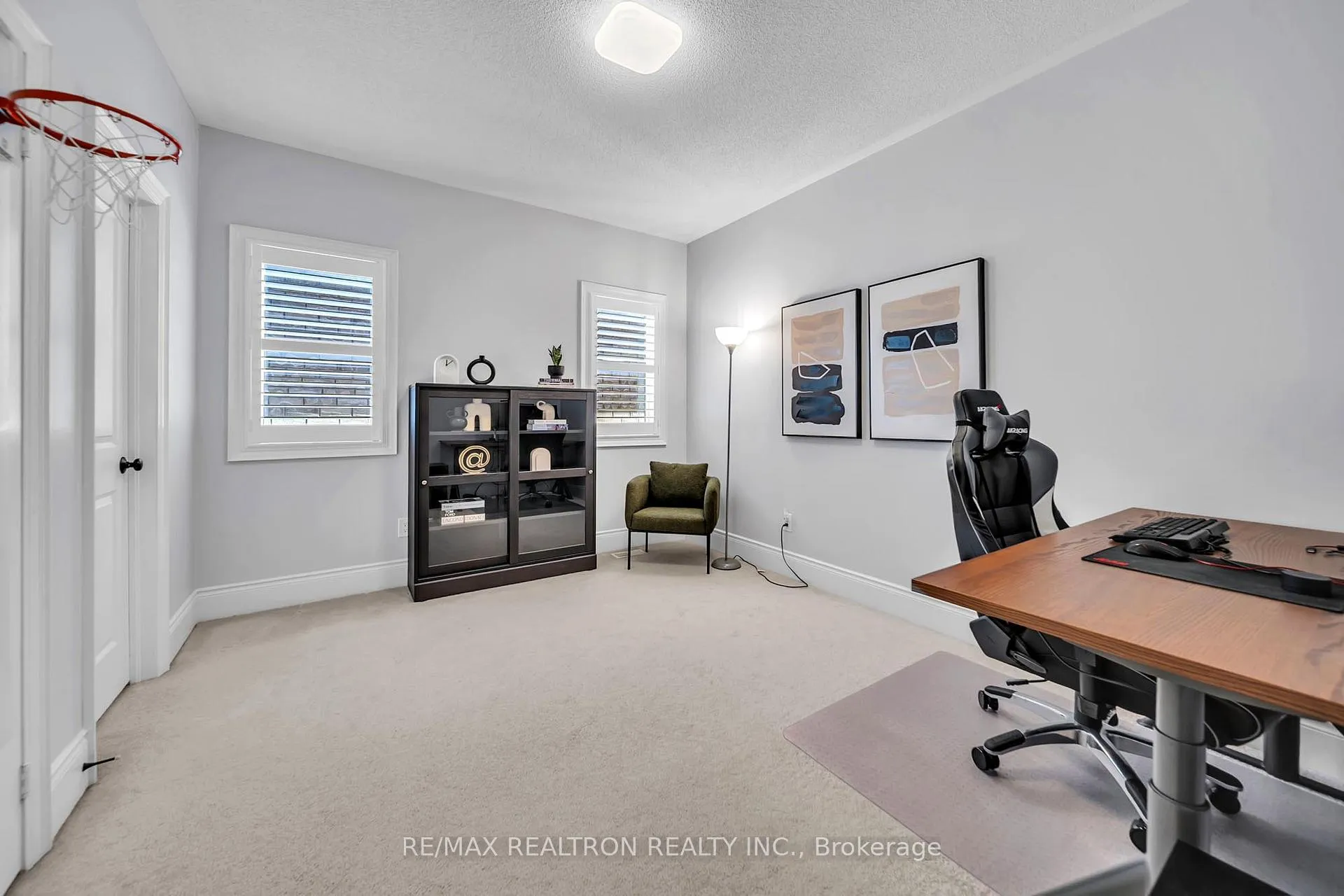 Photo 34 of 5 Warton Court, Markham, Greensborough — HOMEH