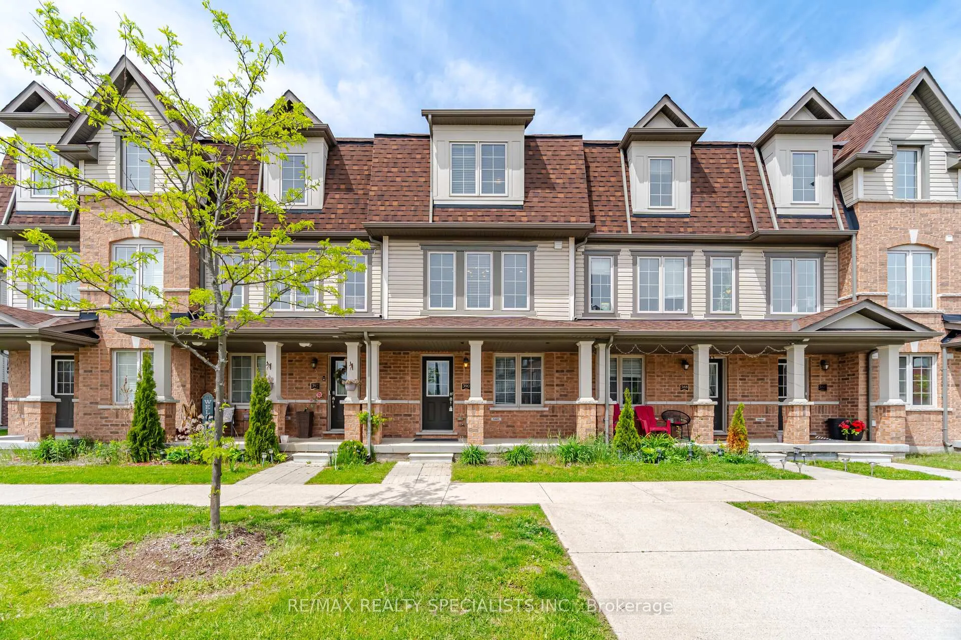 Photo 1 of 390 Linden Drive, Cambridge, Preston Heights — HOMEH
