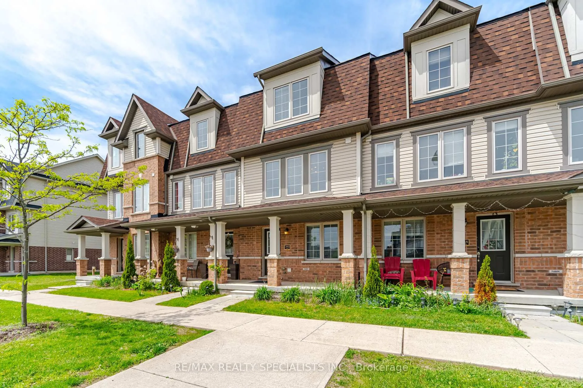 Photo 2 of 390 Linden Drive, Cambridge, Preston Heights — HOMEH