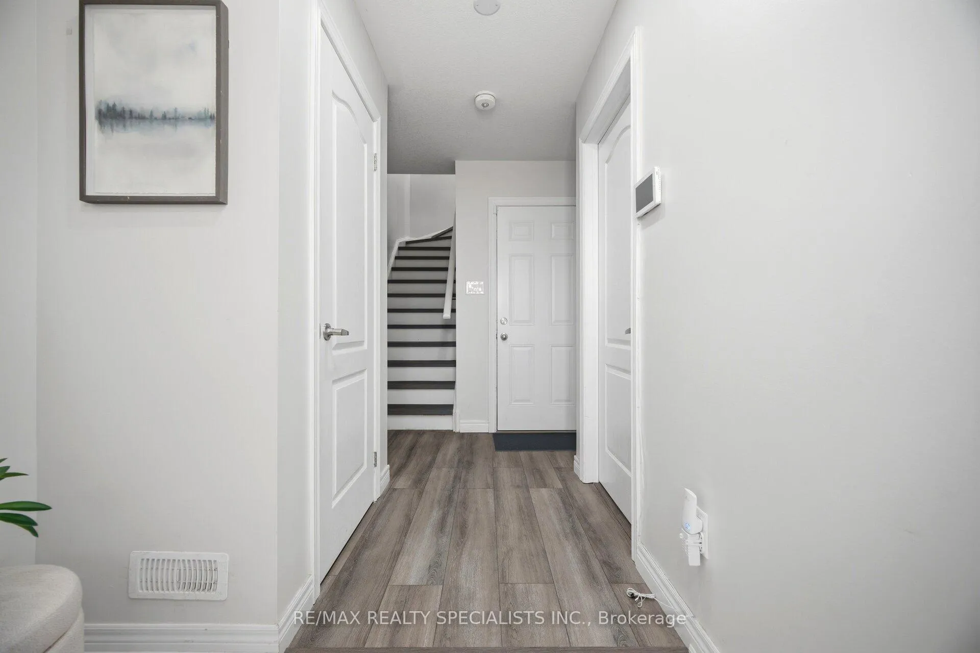 Photo 25 of 390 Linden Drive, Cambridge, Preston Heights — HOMEH