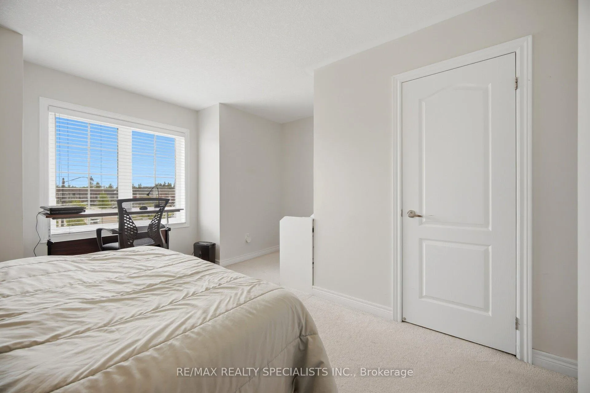 Photo 29 of 390 Linden Drive, Cambridge, Preston Heights — HOMEH