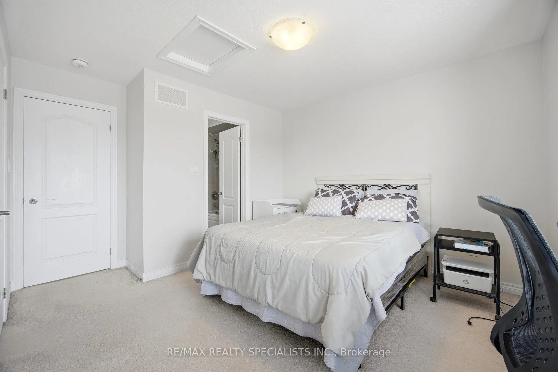 Photo 30 of 390 Linden Drive, Cambridge, Preston Heights — HOMEH